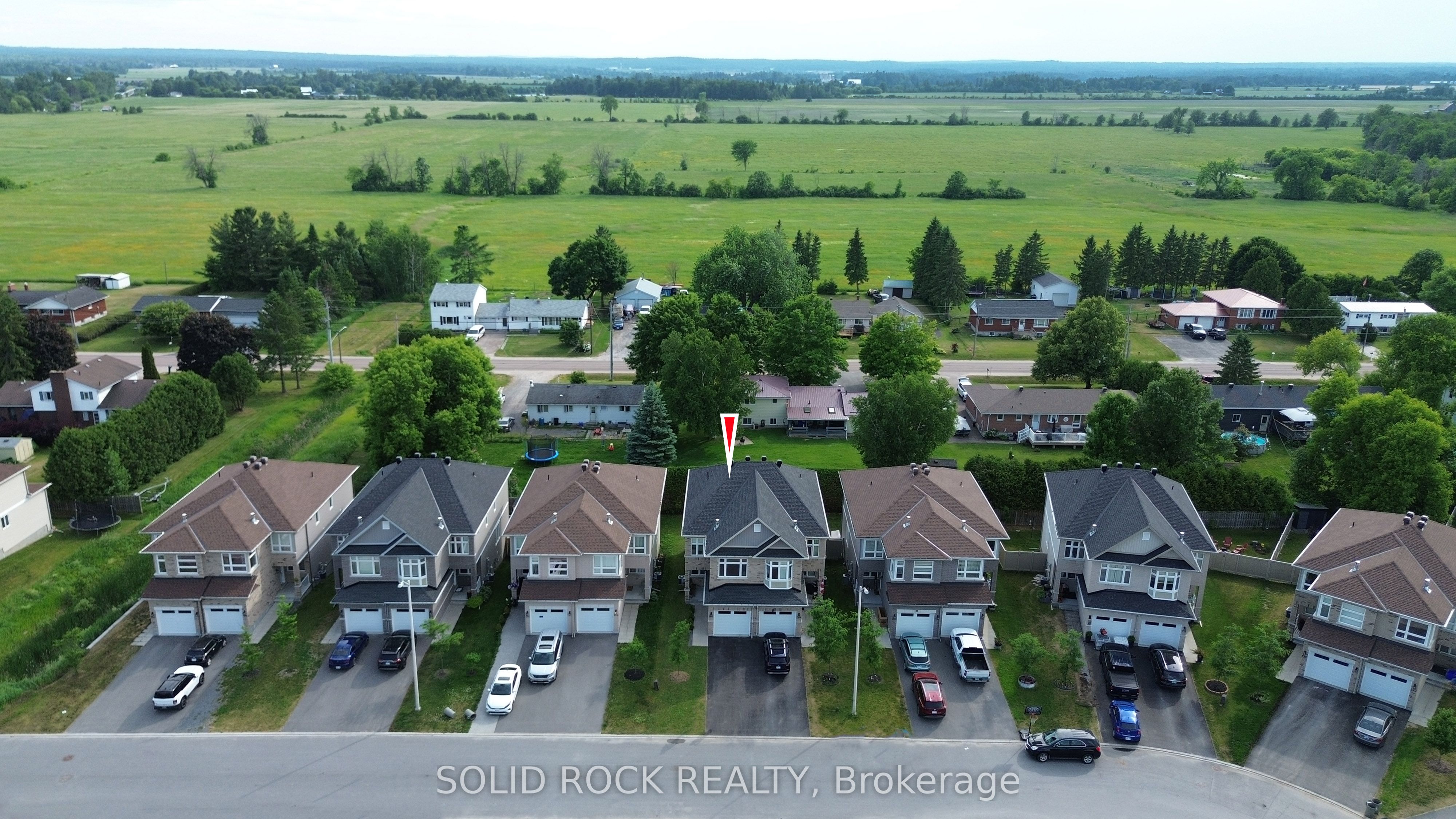 207 Bert Hall Street Property Photo 1
