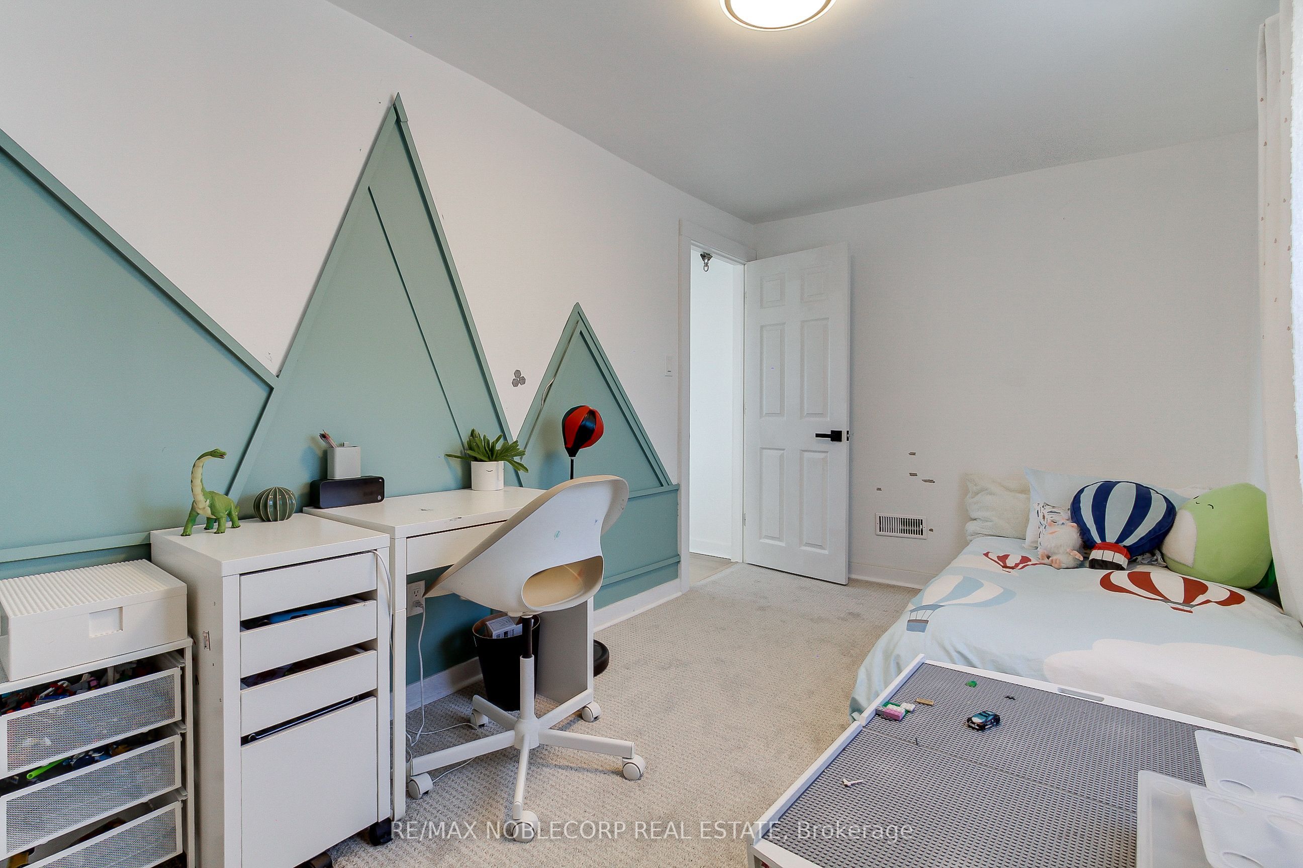 174 East 31st. Street Property Photo 16