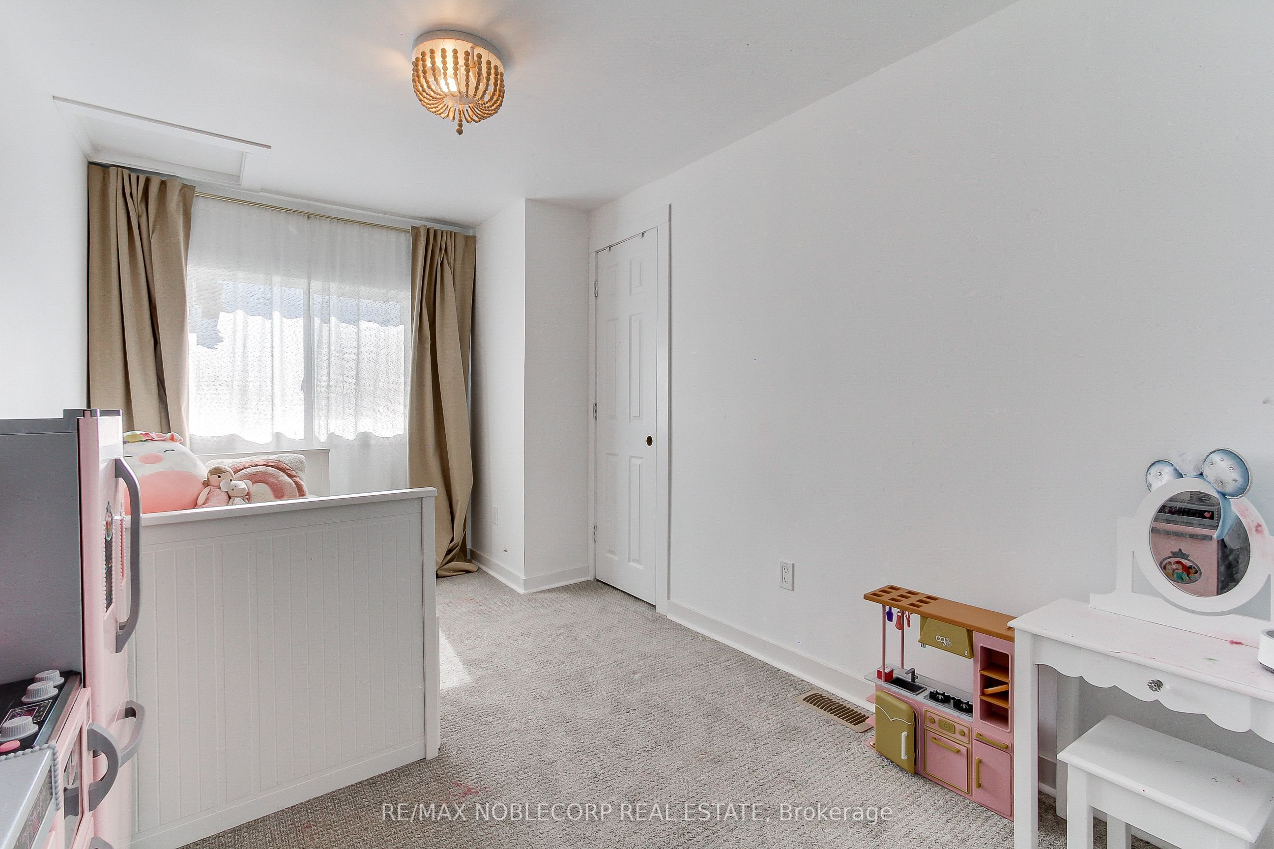 174 East 31st. Street Property Photo 17
