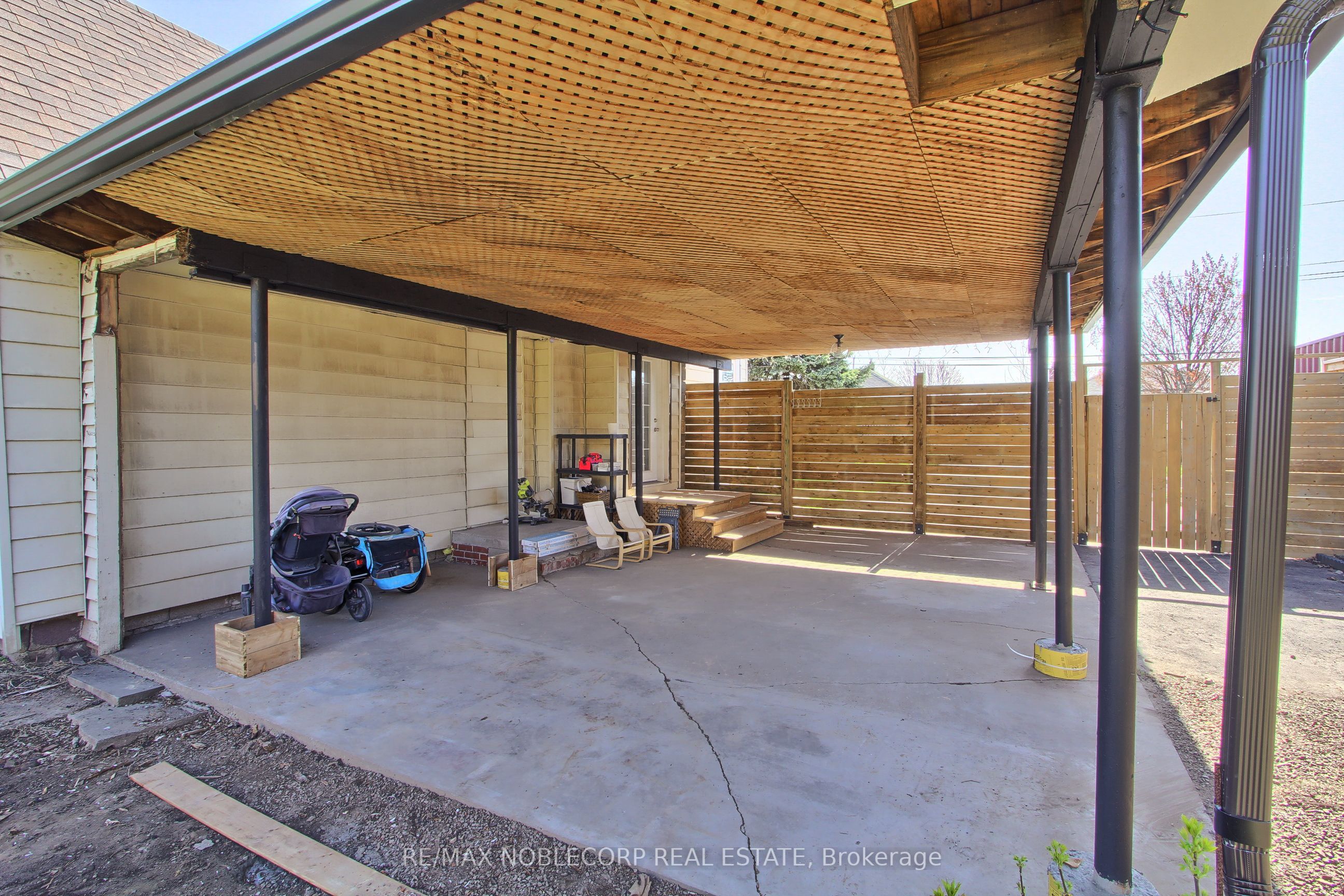 174 East 31st. Street Property Photo 26