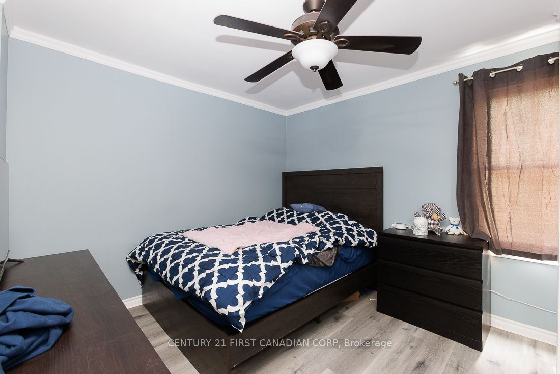 1051 Hamilton Road Property Photo 18