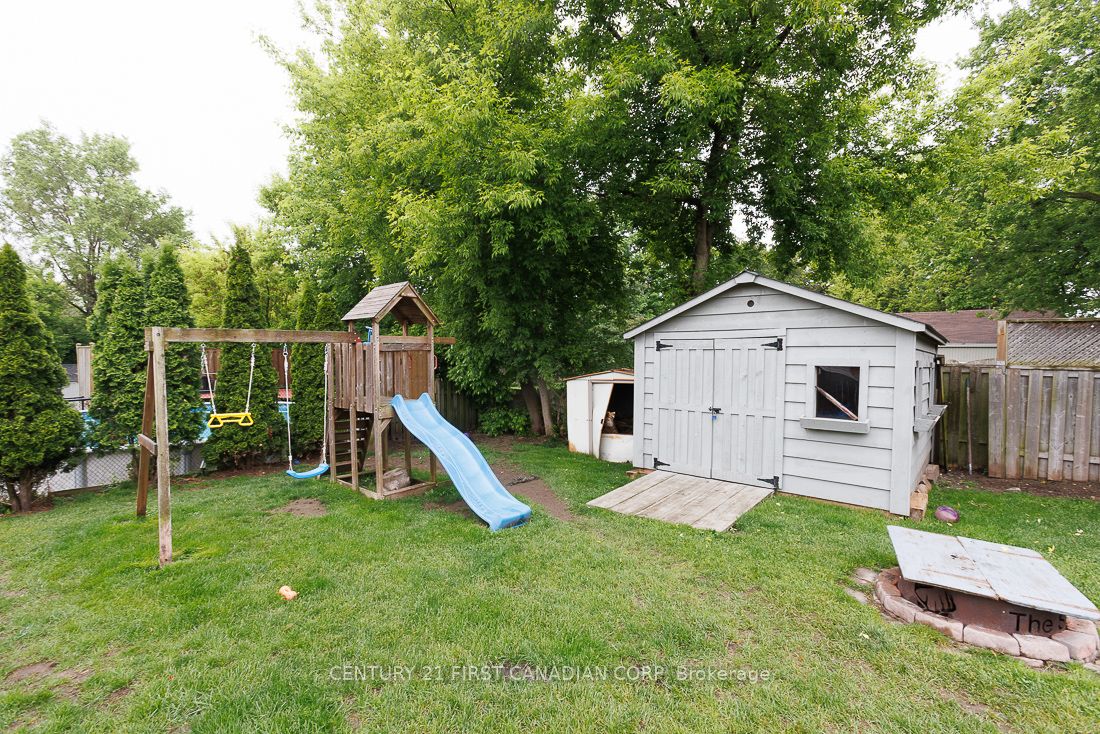 1051 Hamilton Road Property Photo 32
