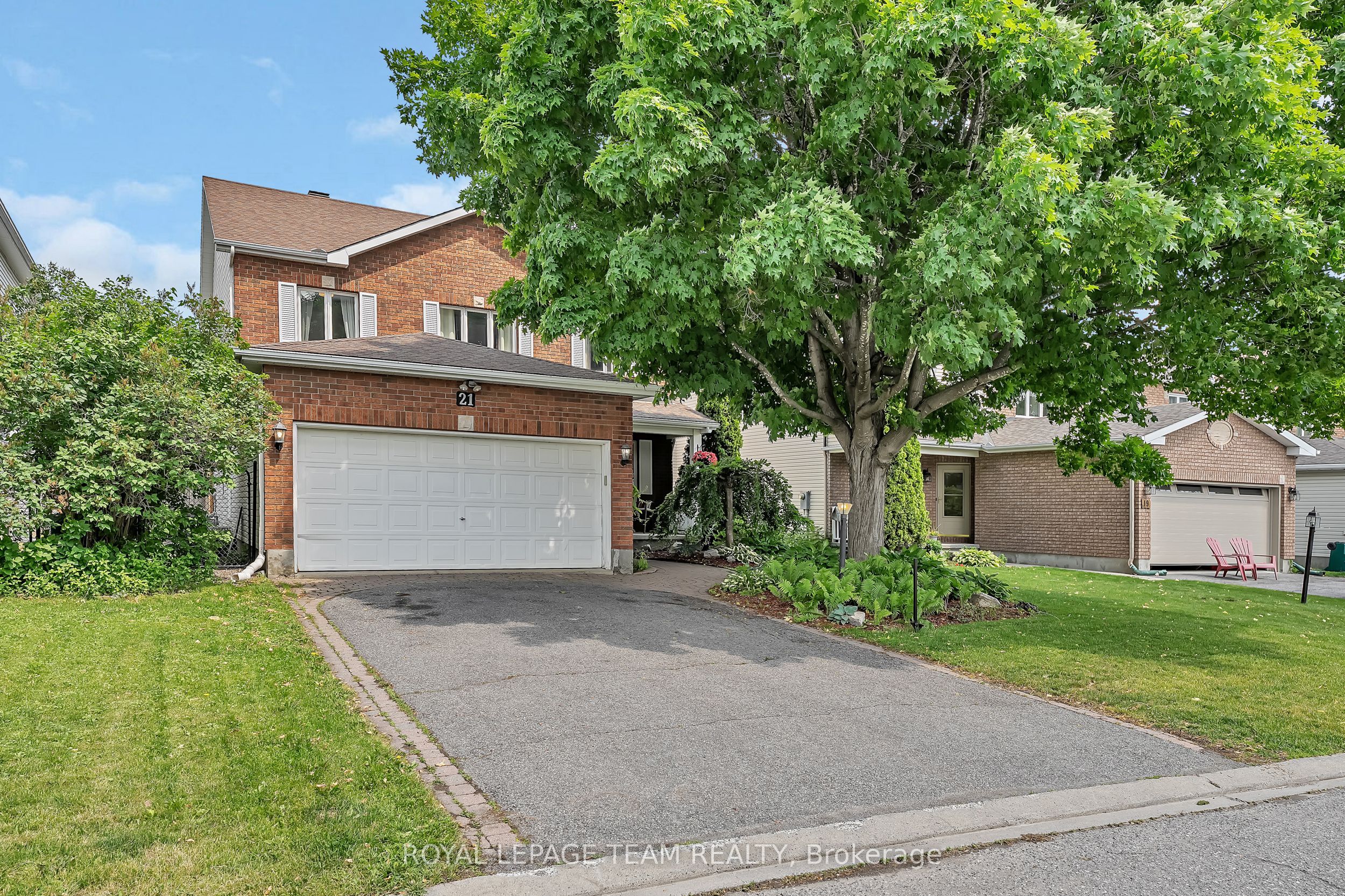 21 Mayford Ave Property Photo 1