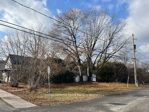 117 Oxford Street East Street N Property Photo 1