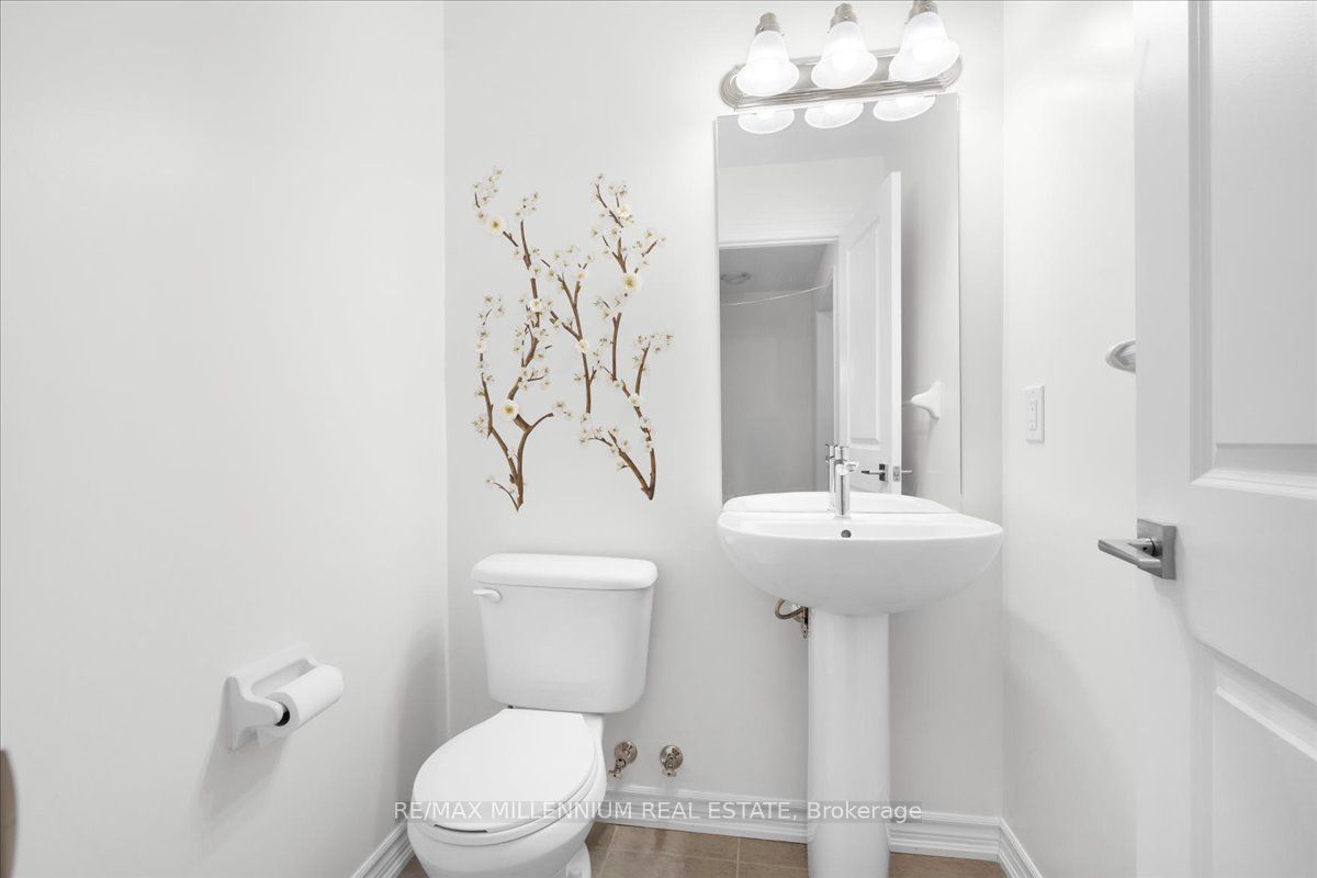 136 Werry Avenue Property Photo 6