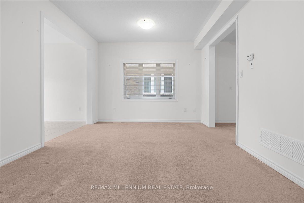 136 Werry Avenue Property Photo 9