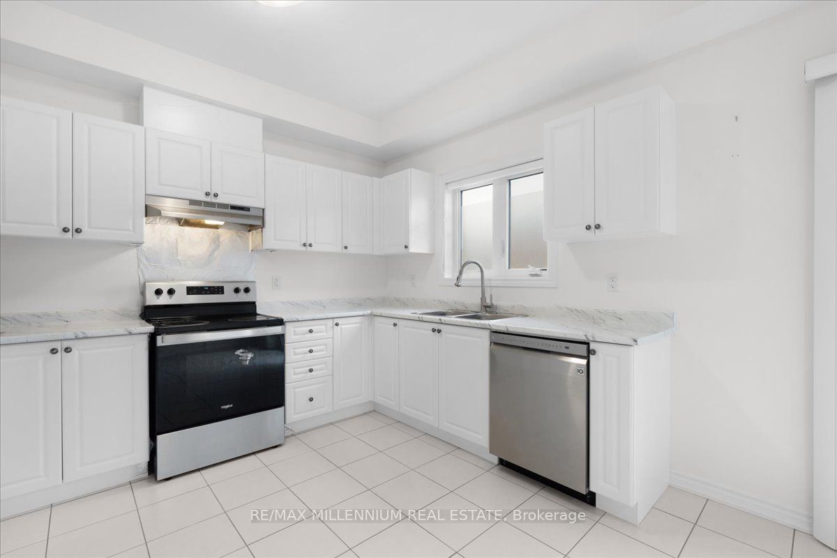 136 Werry Avenue Property Photo 14