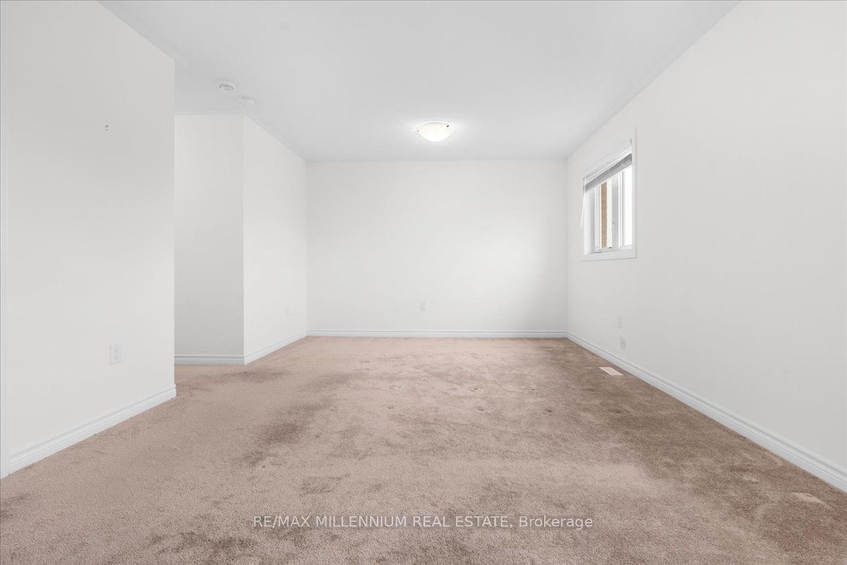 136 Werry Avenue Property Photo 21