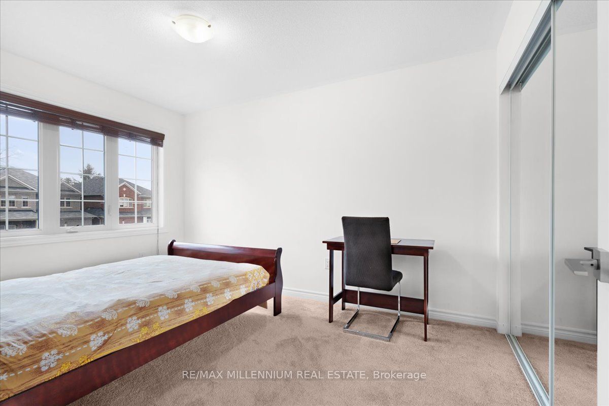 136 Werry Avenue Property Photo 27