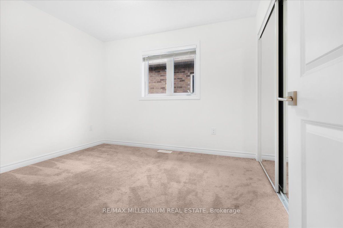 136 Werry Avenue Property Photo 29