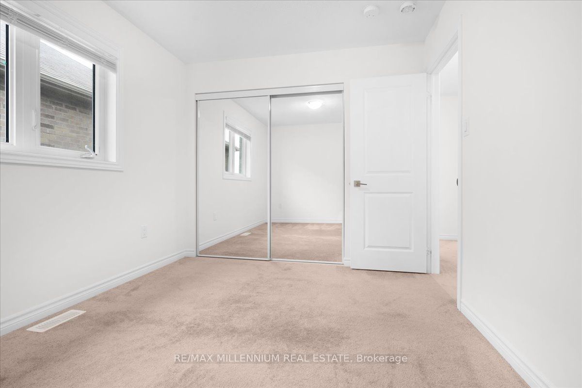 136 Werry Avenue Property Photo 30