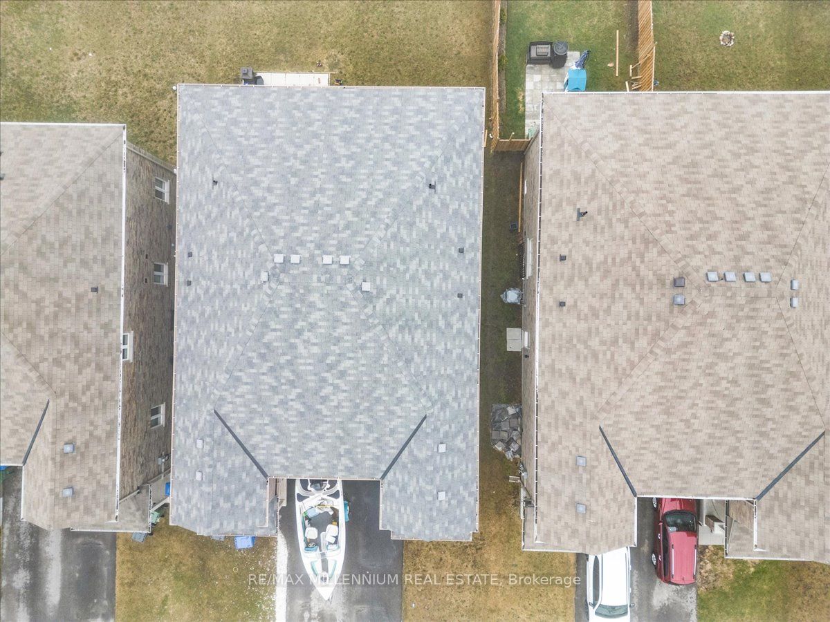 136 Werry Avenue Property Photo 38