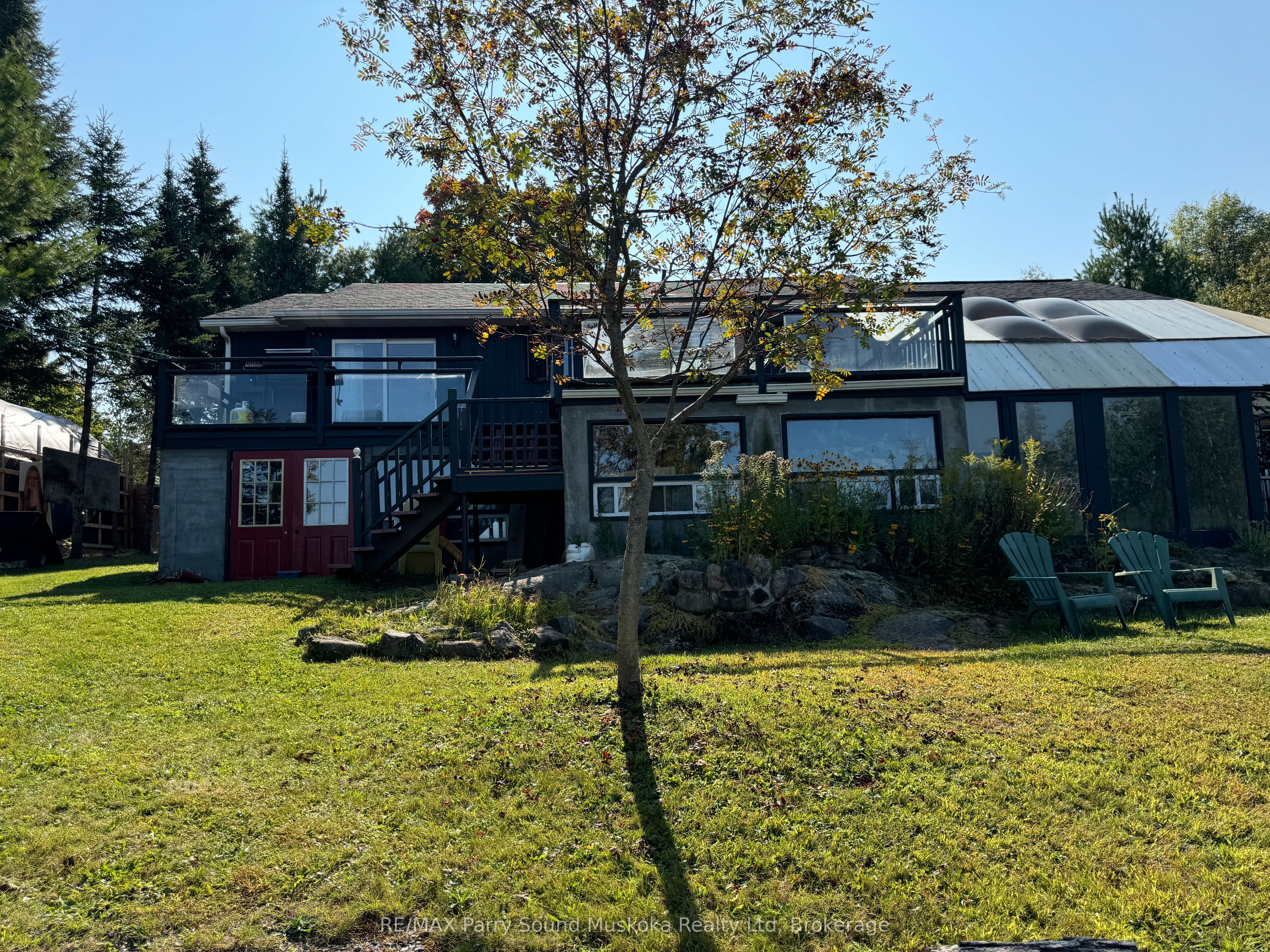 1 Gene's Court Property Photo 5