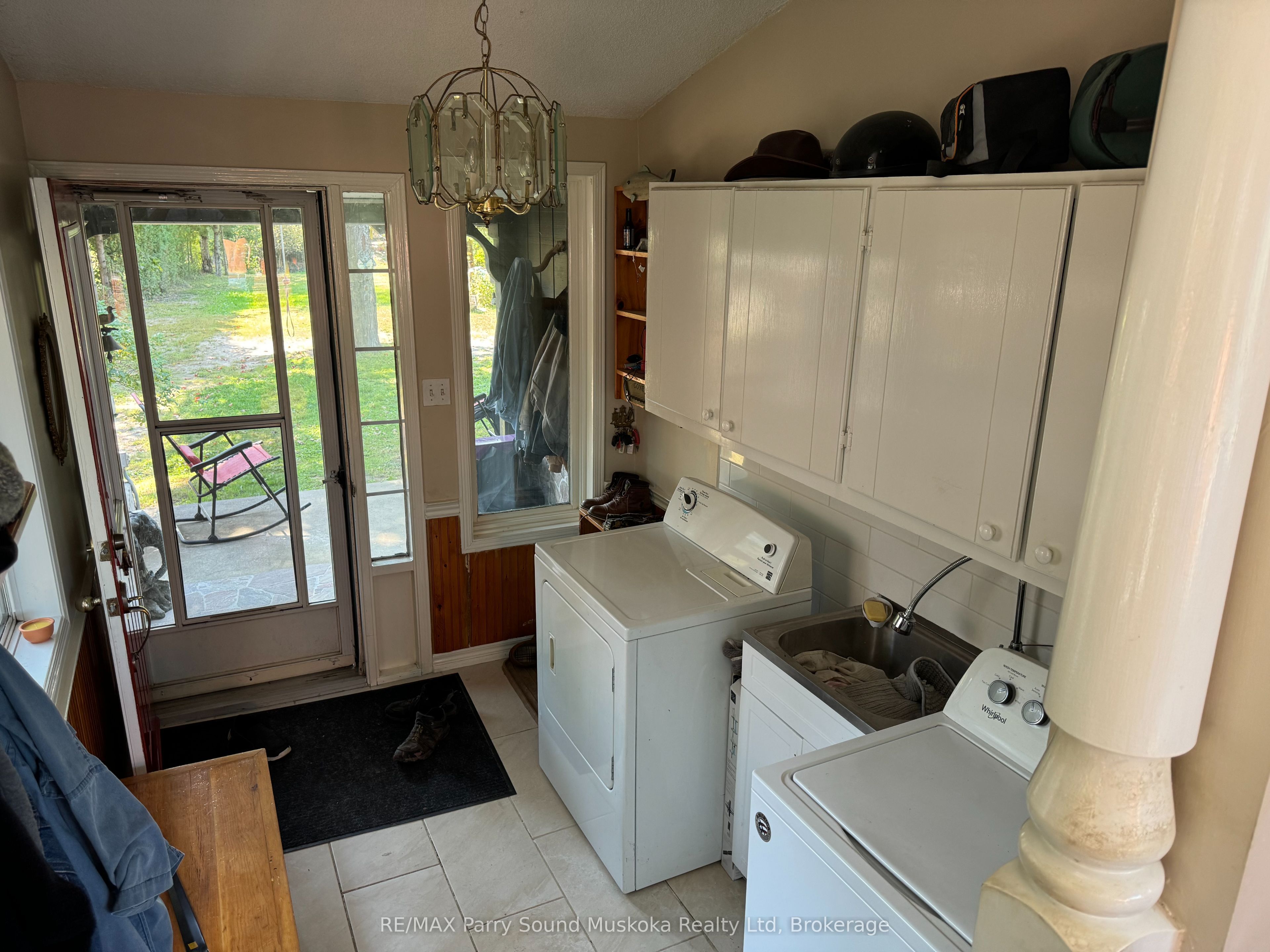 1 Gene's Court Property Photo 30