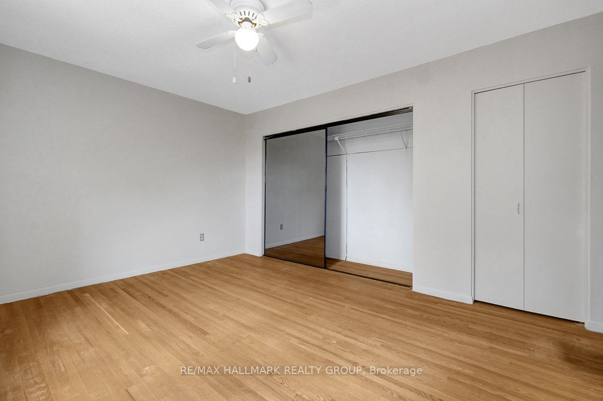 2149 Hubbard Crescent Property Photo 16