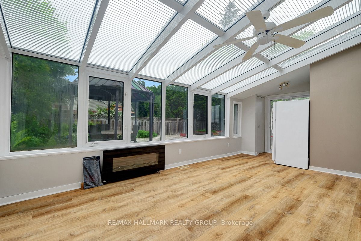 2149 Hubbard Crescent Property Photo 26