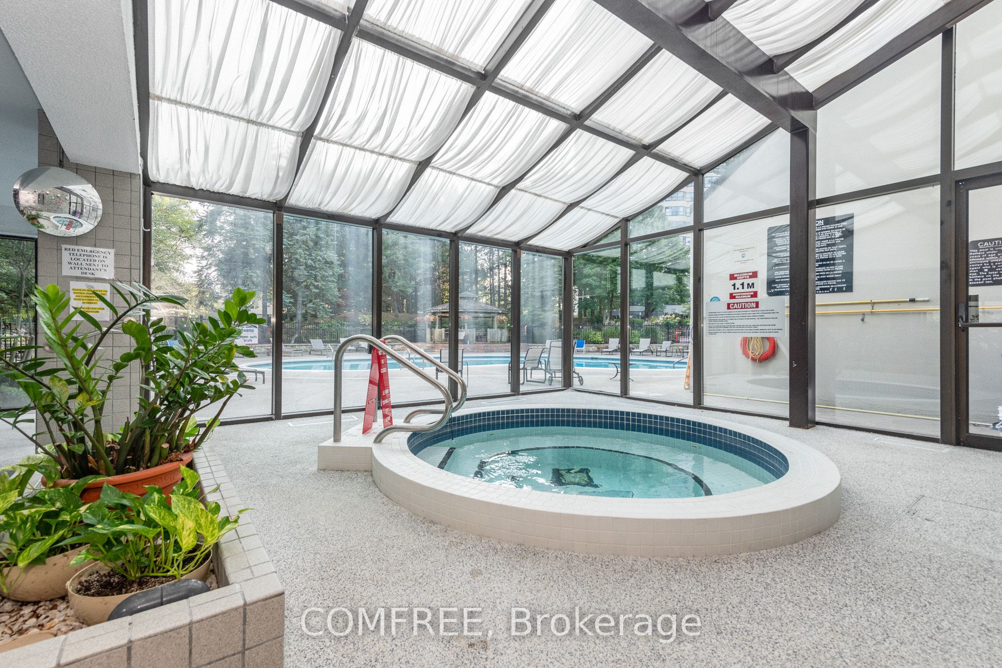 1510 Riverside Drive 2303 Property Photo 23