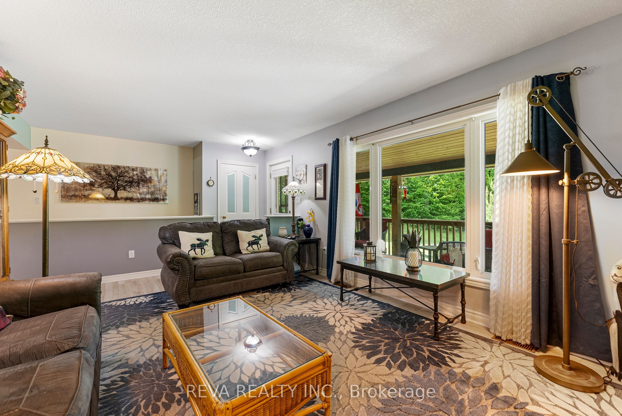 123 Kuno Road Property Photo 5