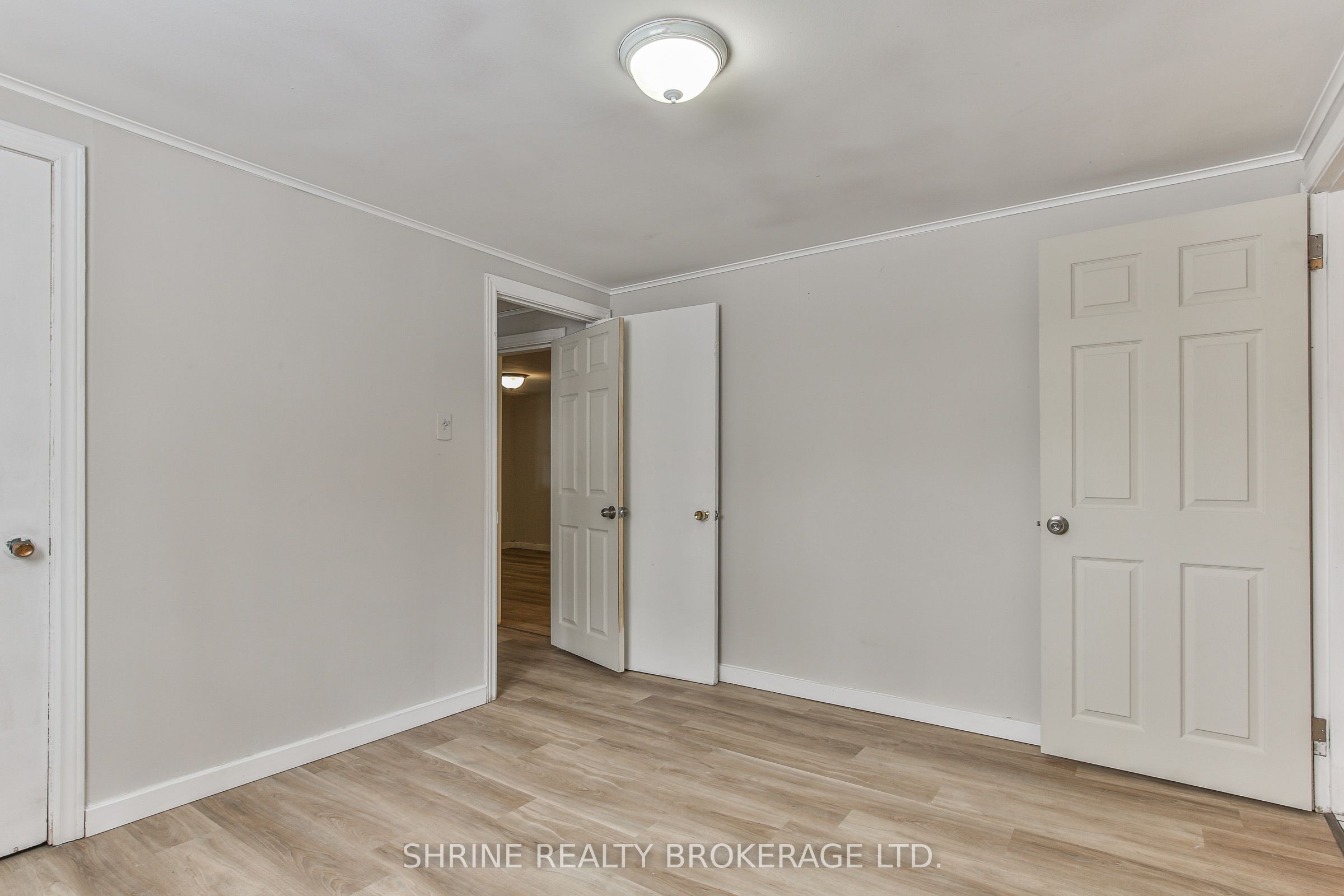 13 Sterling Street 1 Property Photo 9