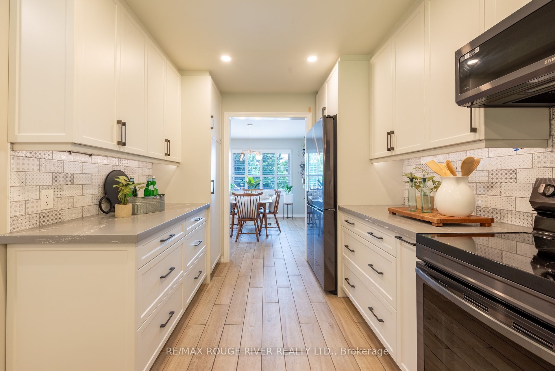 363 Earl Road Property Photo 11