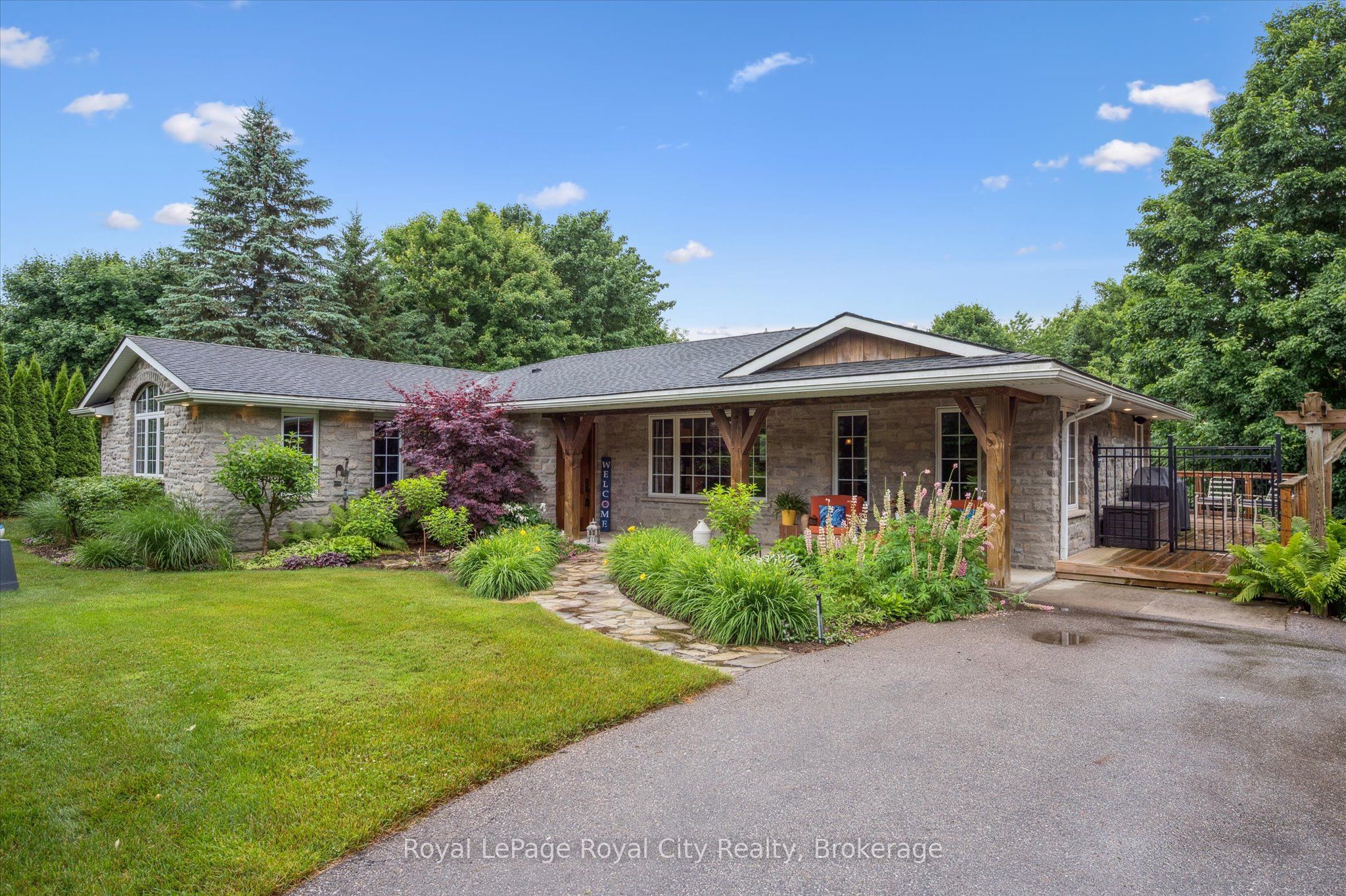 7242 Sideroad 4 N/A Property Photo 1
