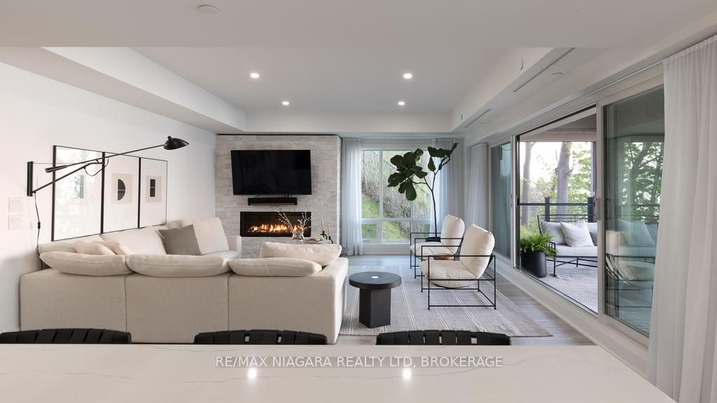 #201 - 10 Dalhousie Avenue Property Photo 12