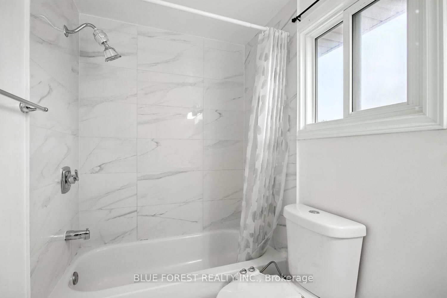 1318 Highbury Avenue N 76 Property Photo 13