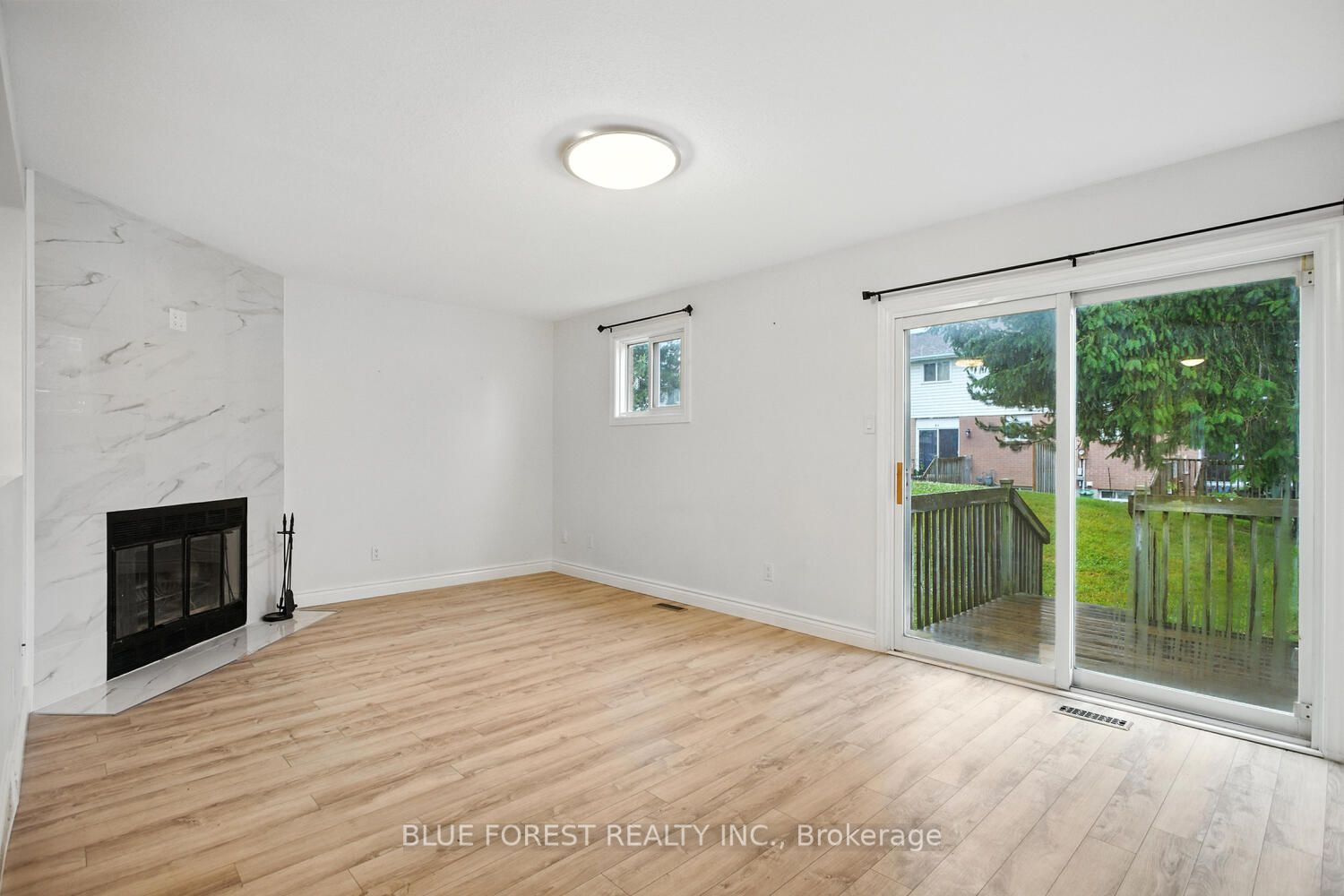 1318 Highbury Avenue N 76 Property Photo 19