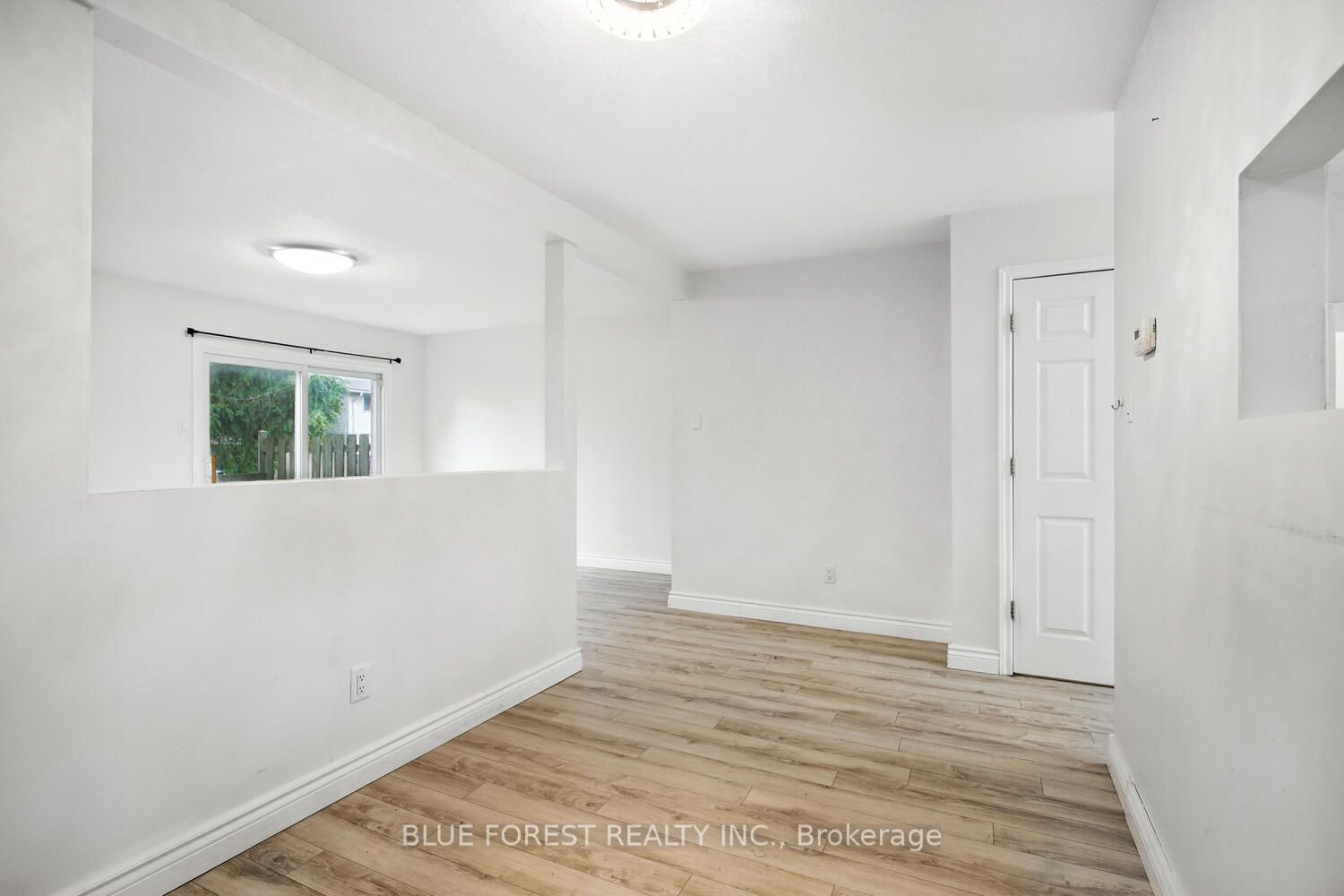 1318 Highbury Avenue N 76 Property Photo 24