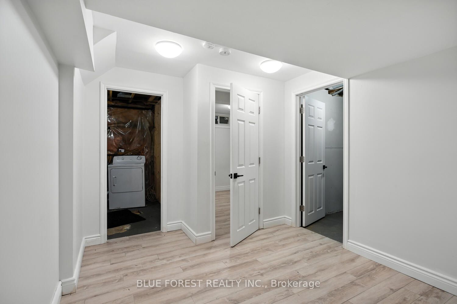 1318 Highbury Avenue N 76 Property Photo 36