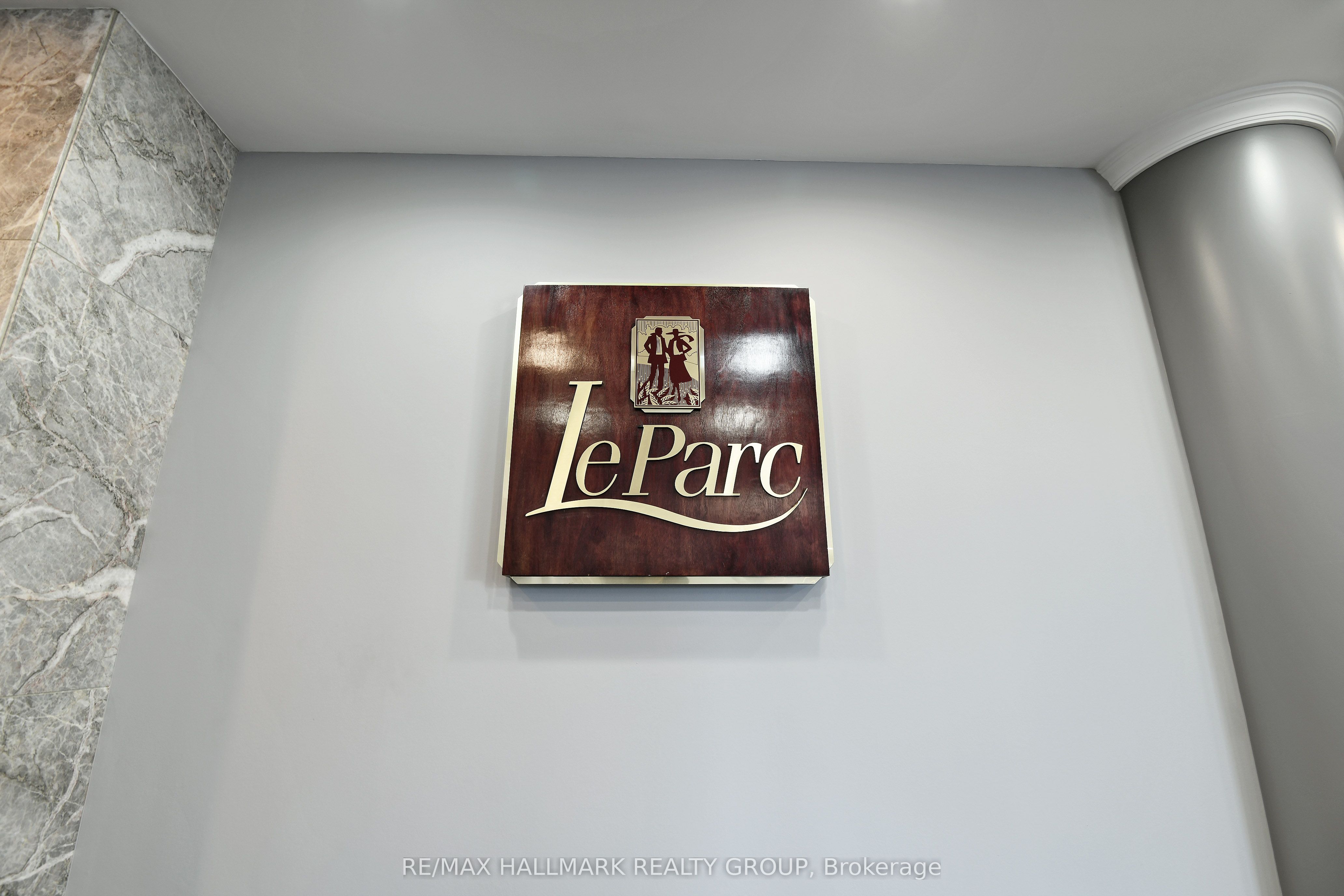 545 St Laurent Boulevard 503 Property Photo 5