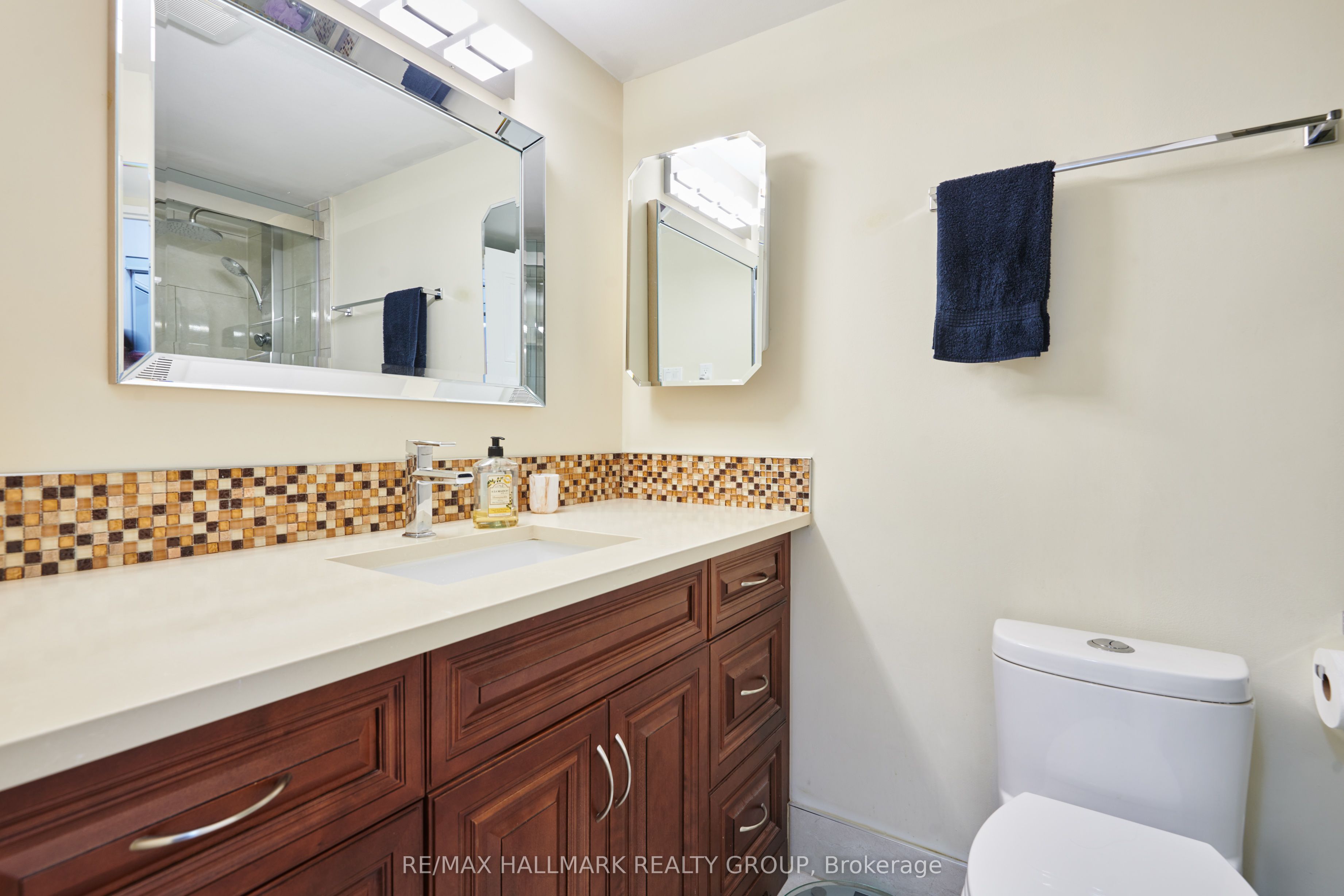 545 St Laurent Boulevard 503 Property Photo 26