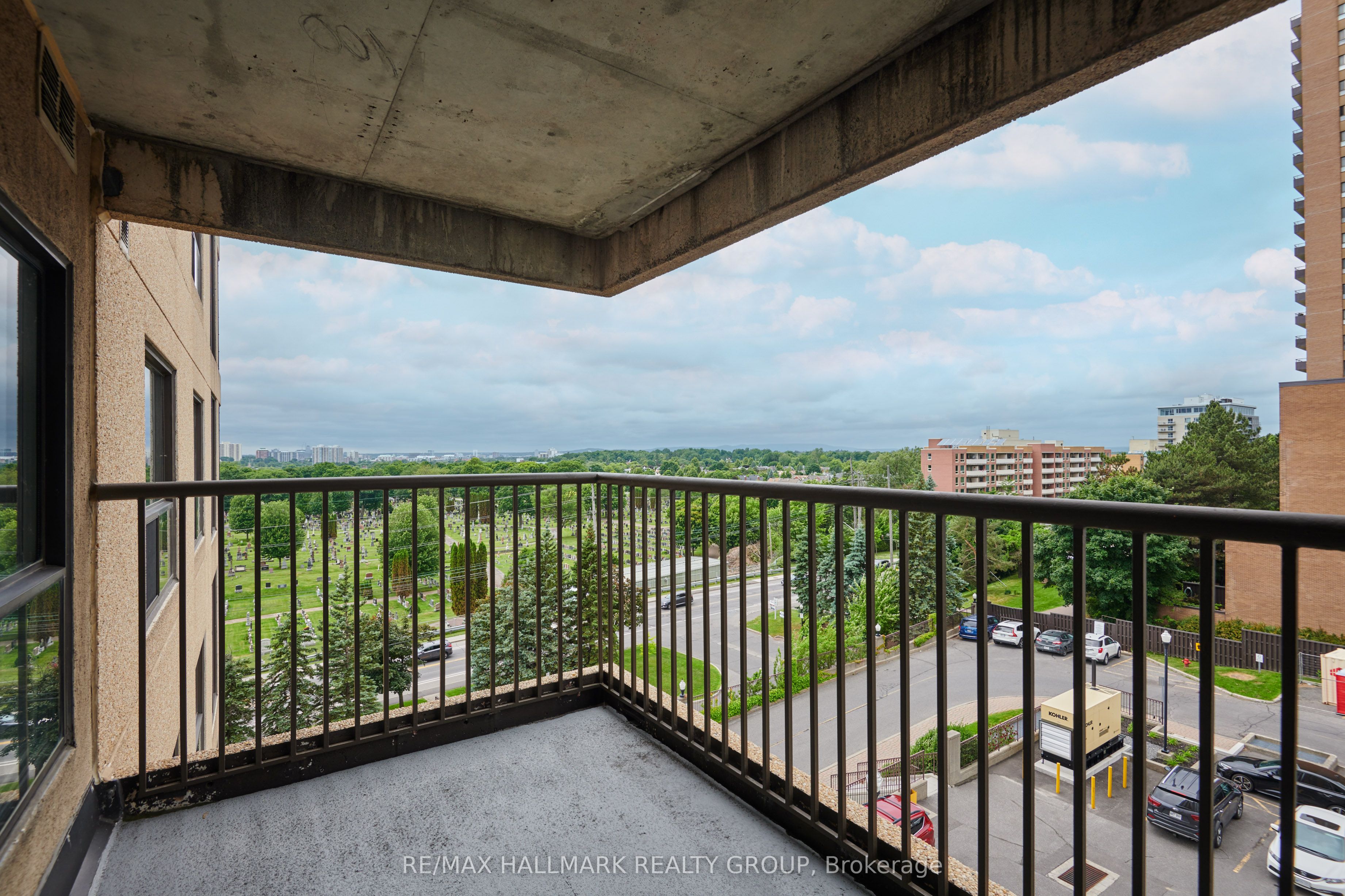 545 St Laurent Boulevard 503 Property Photo 31