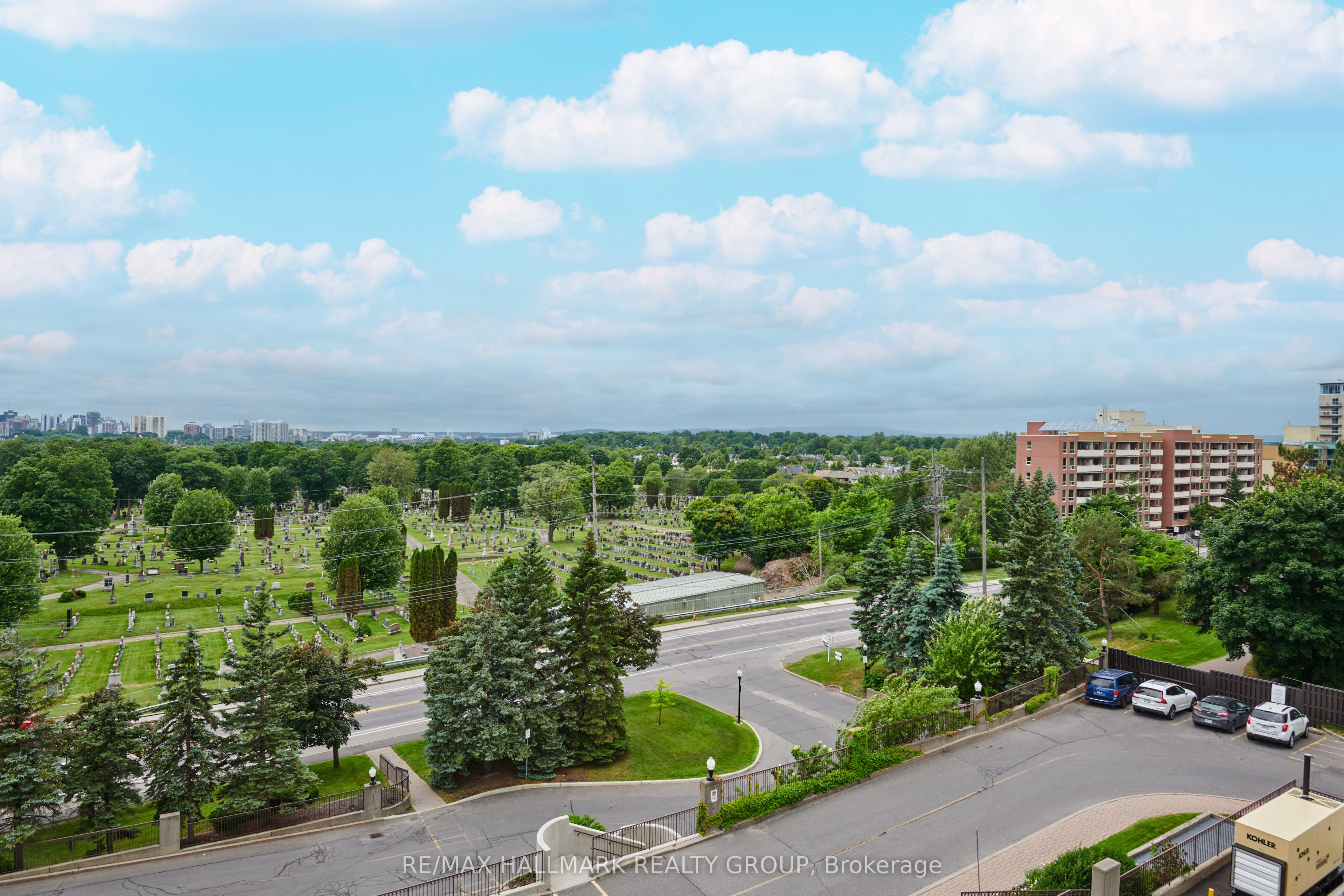 545 St Laurent Boulevard 503 Property Photo 33