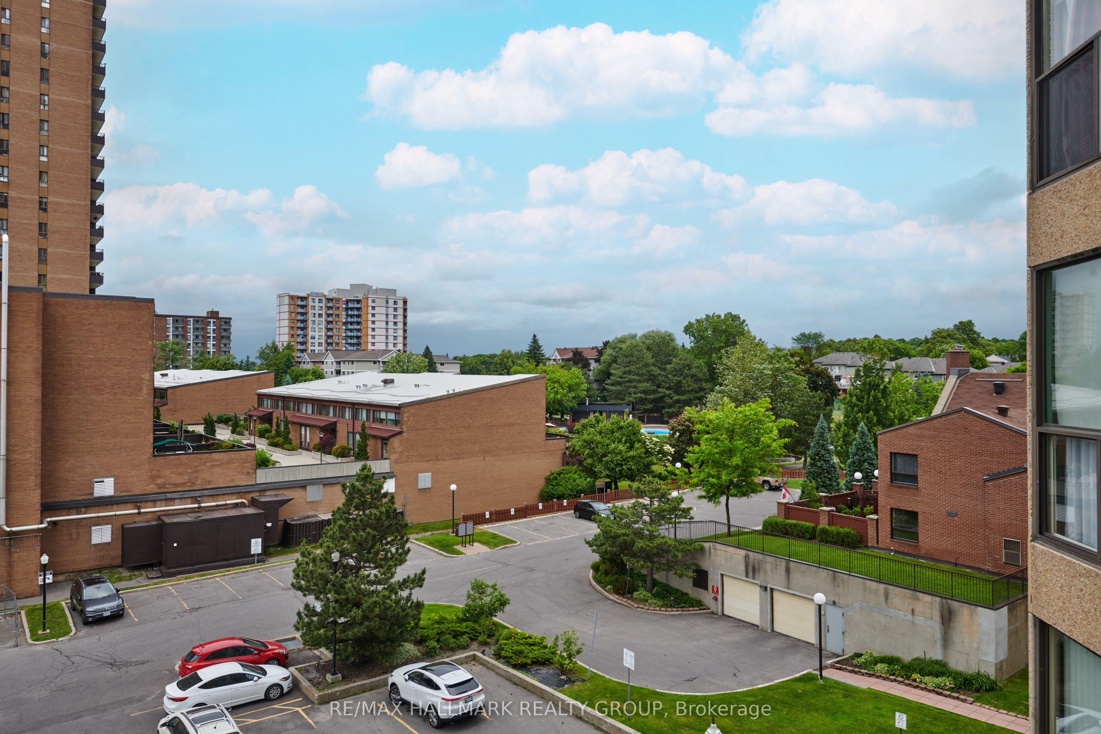 545 St Laurent Boulevard 503 Property Photo 34