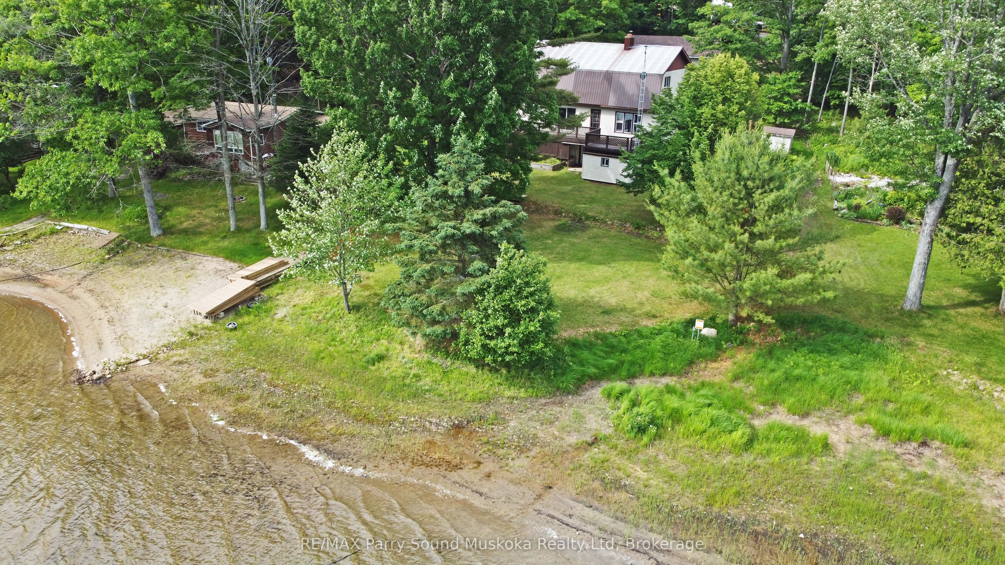 10 Pine Valley Drive Property Photo 4