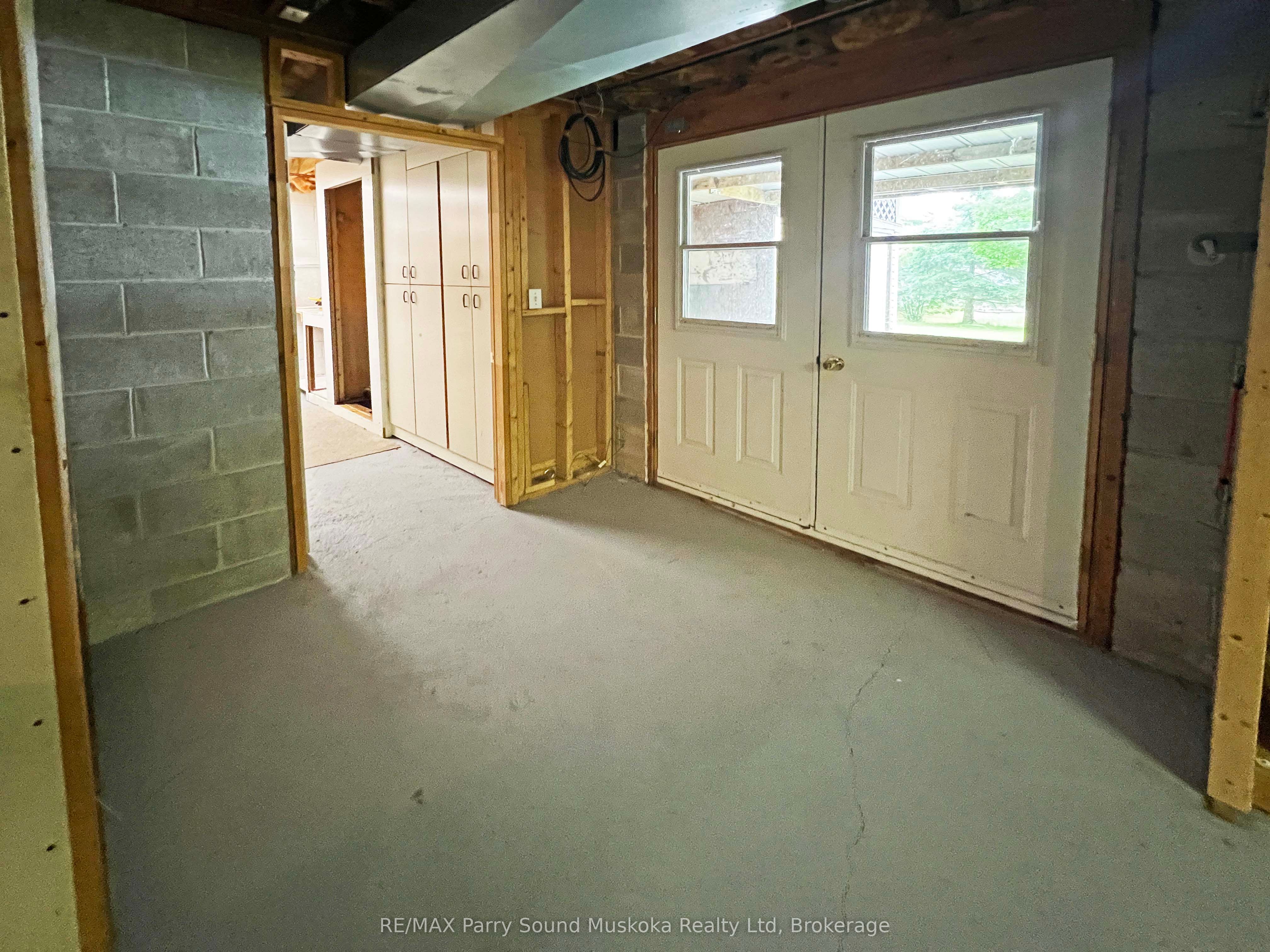 10 Pine Valley Drive Property Photo 32