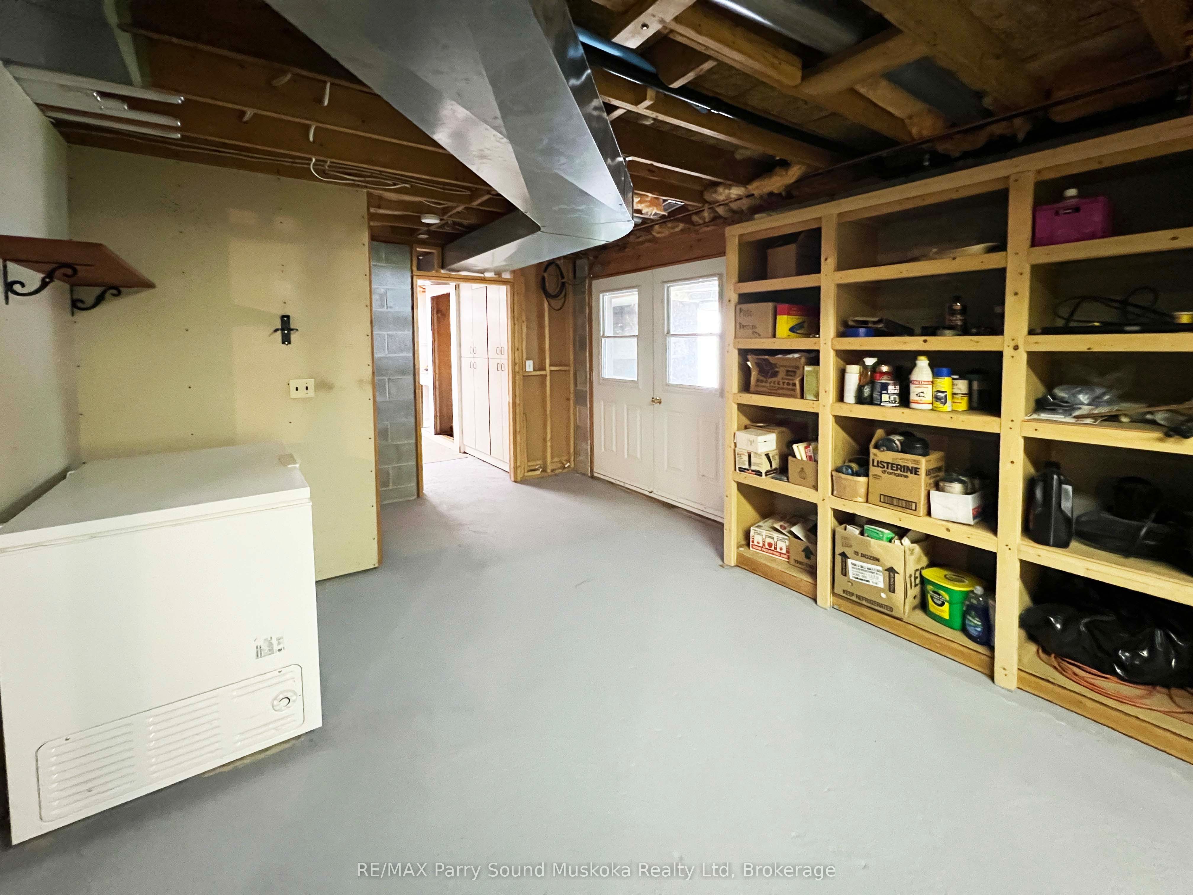 10 Pine Valley Drive Property Photo 33