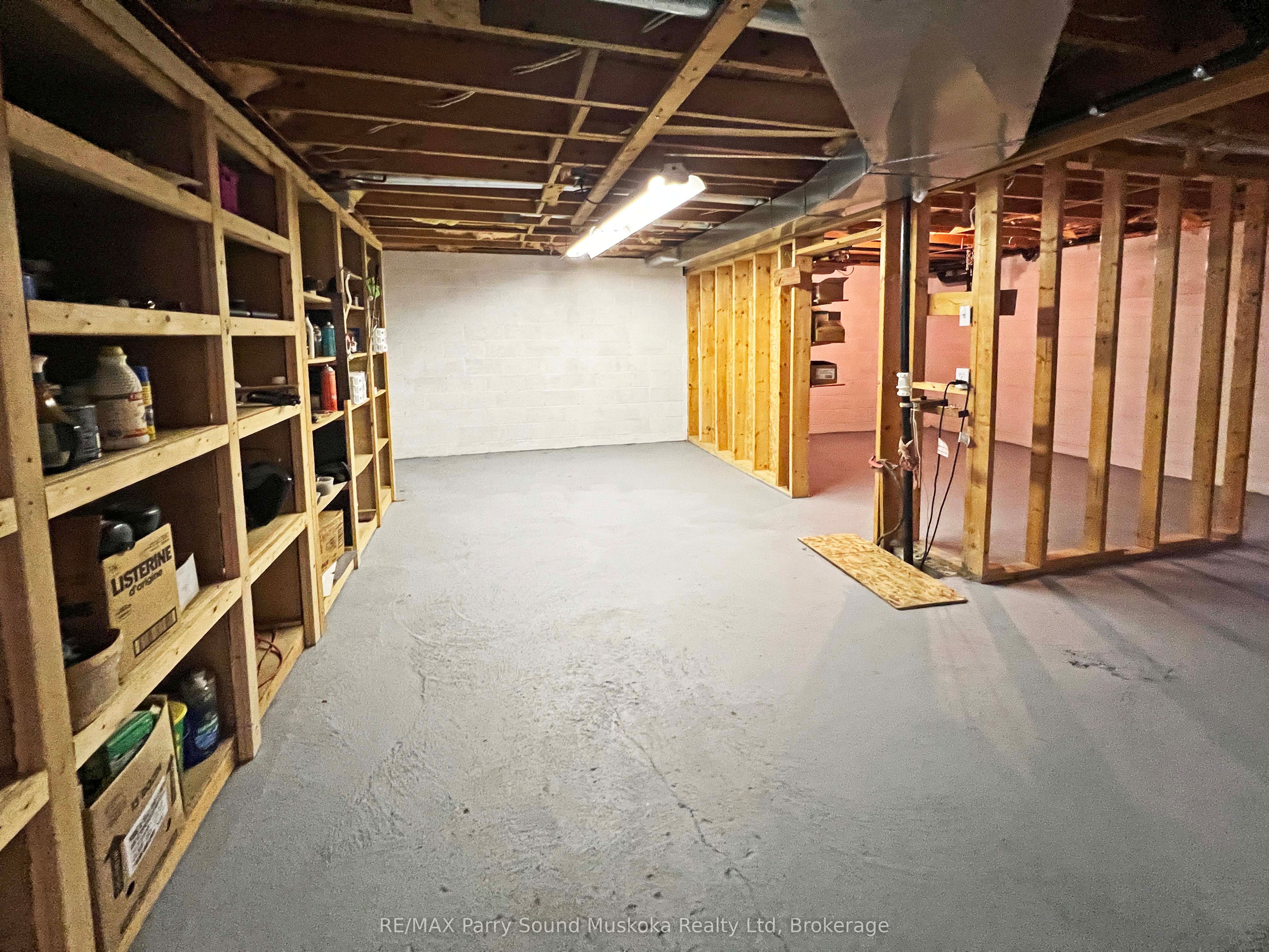 10 Pine Valley Drive Property Photo 35
