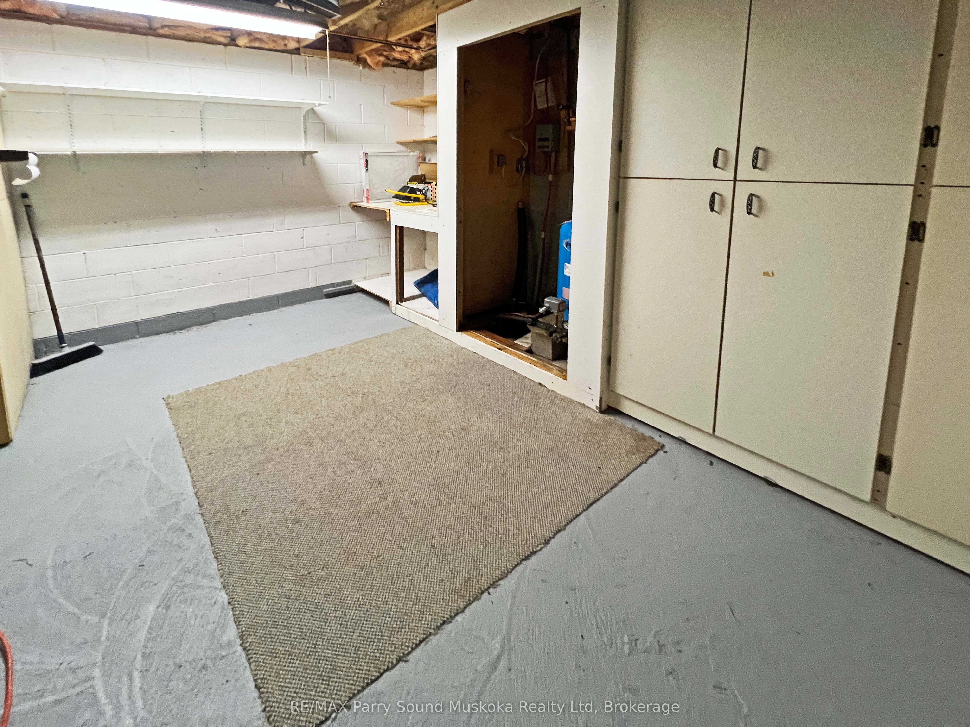 10 Pine Valley Drive Property Photo 39