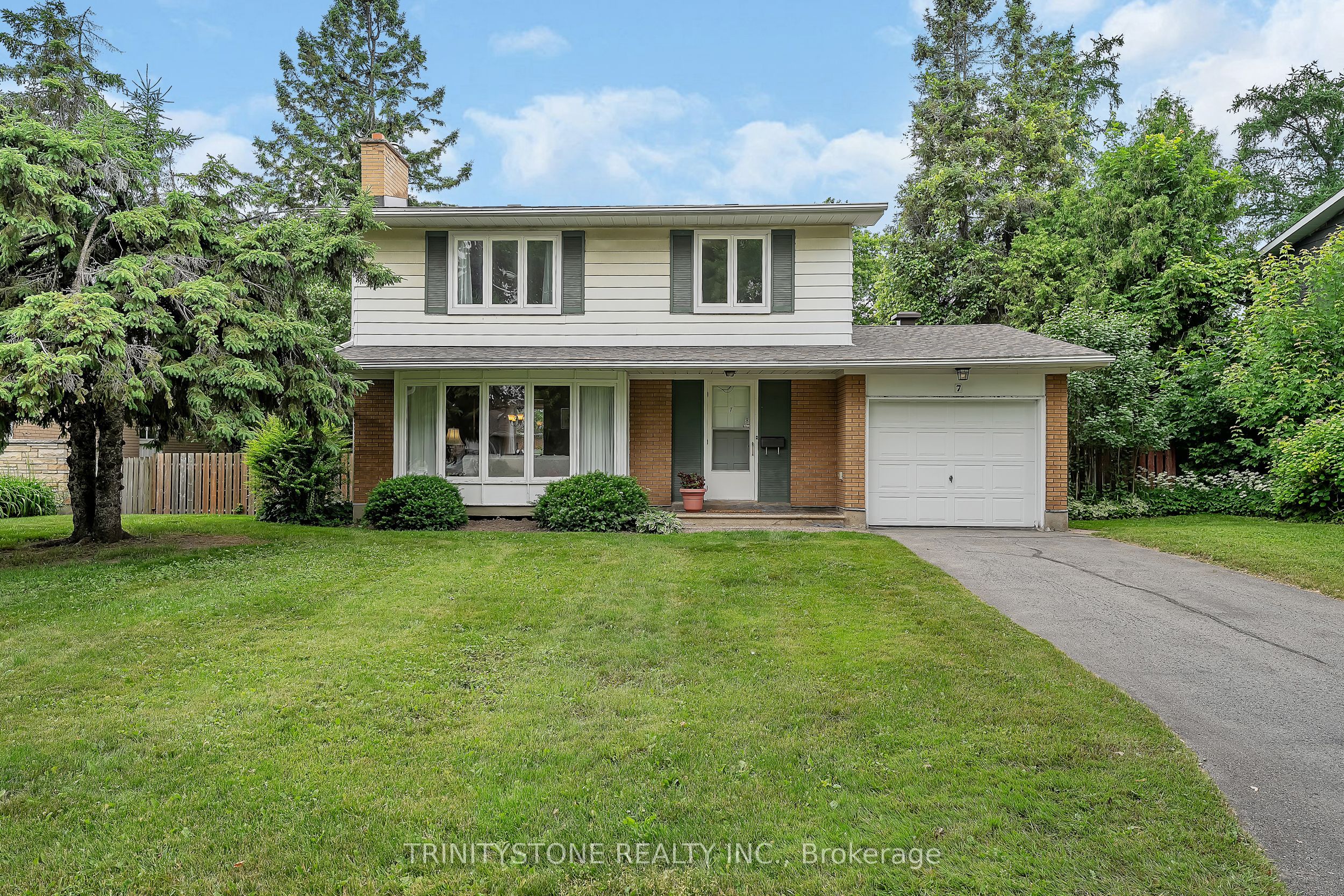 7 Pulford Cres