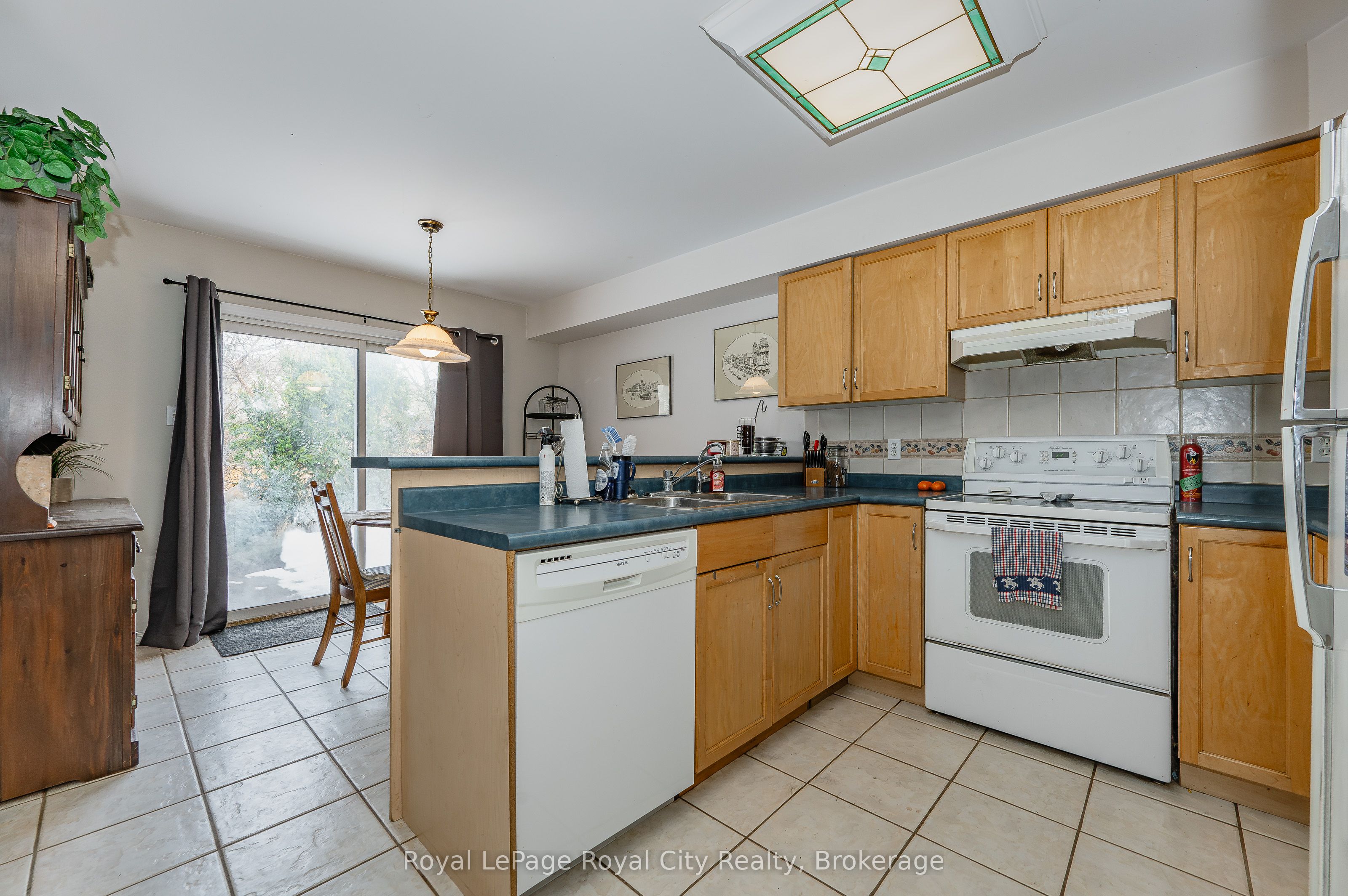 15 Camm Crescent Property Photo 21