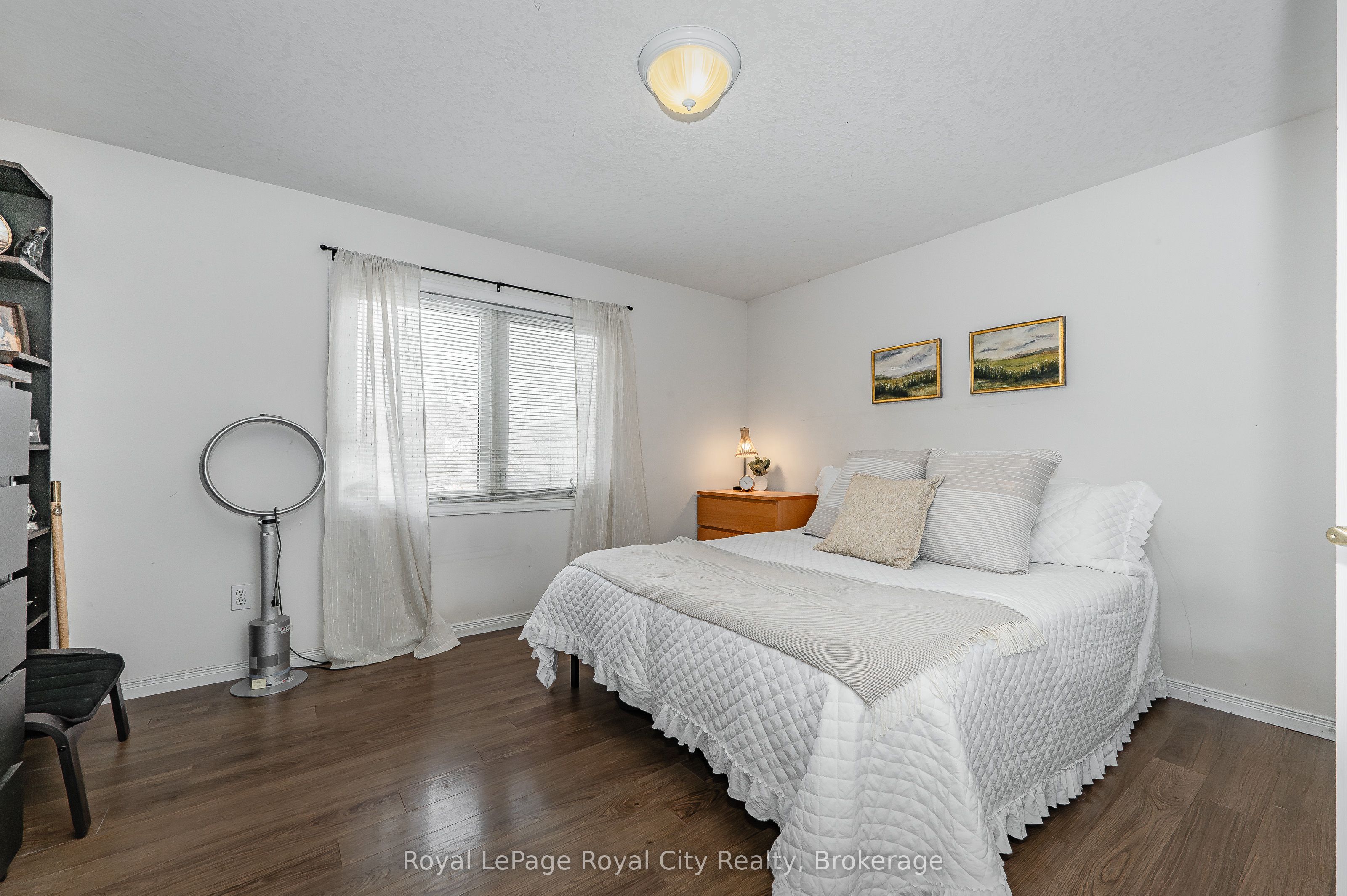 15 Camm Crescent Property Photo 33
