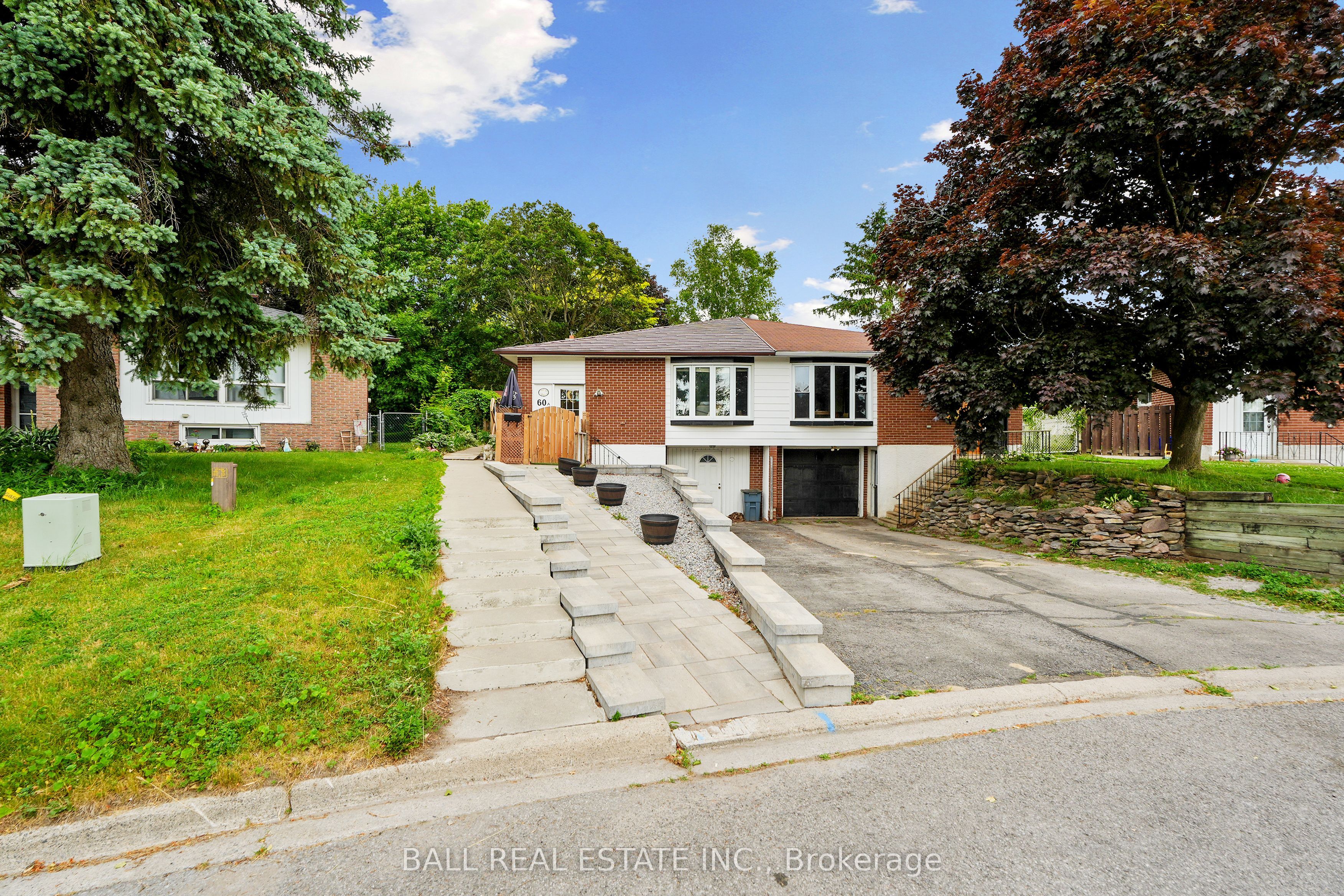 60a Crossley Drive Property Photo 3