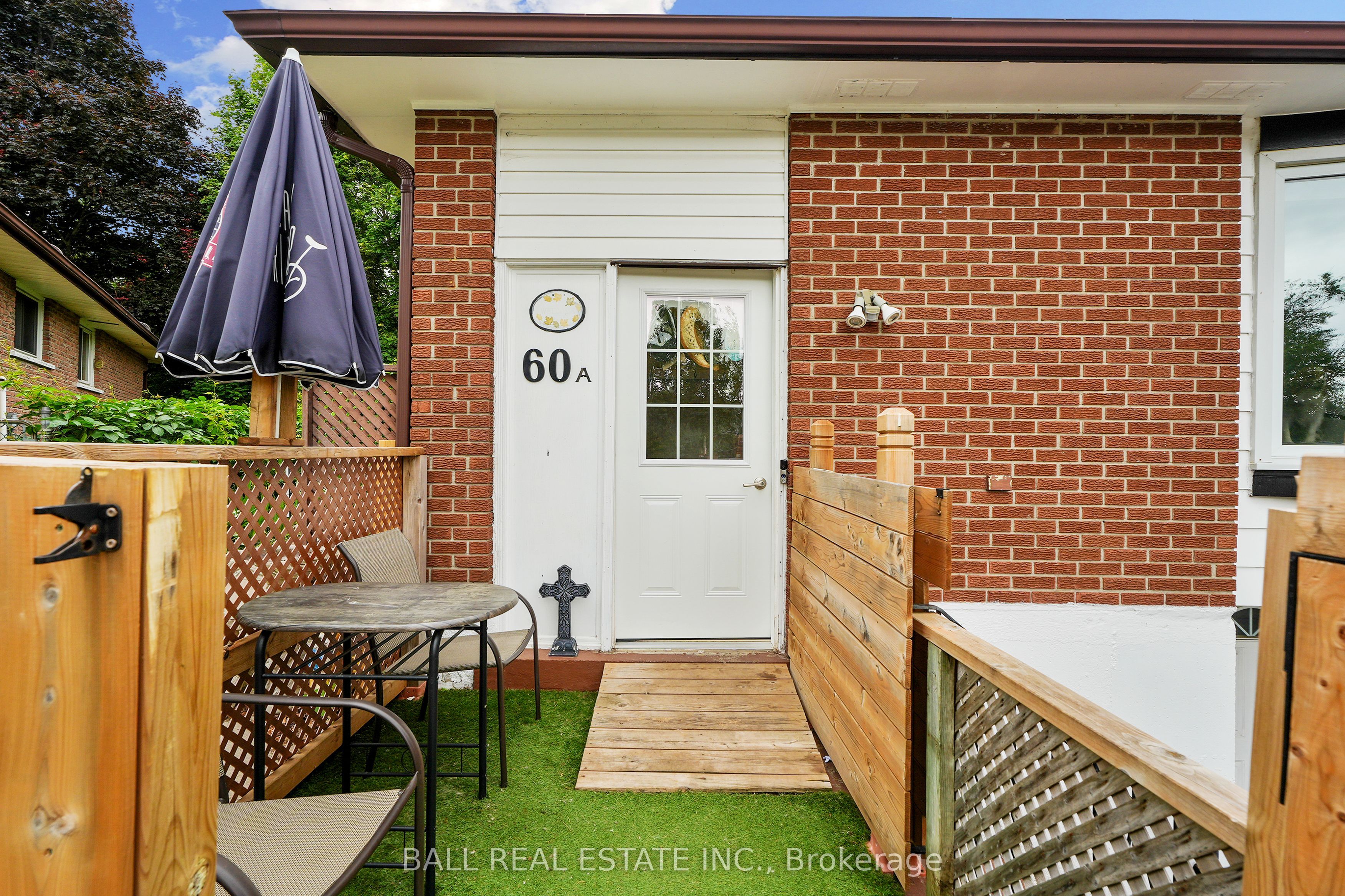 60a Crossley Drive Property Photo 9