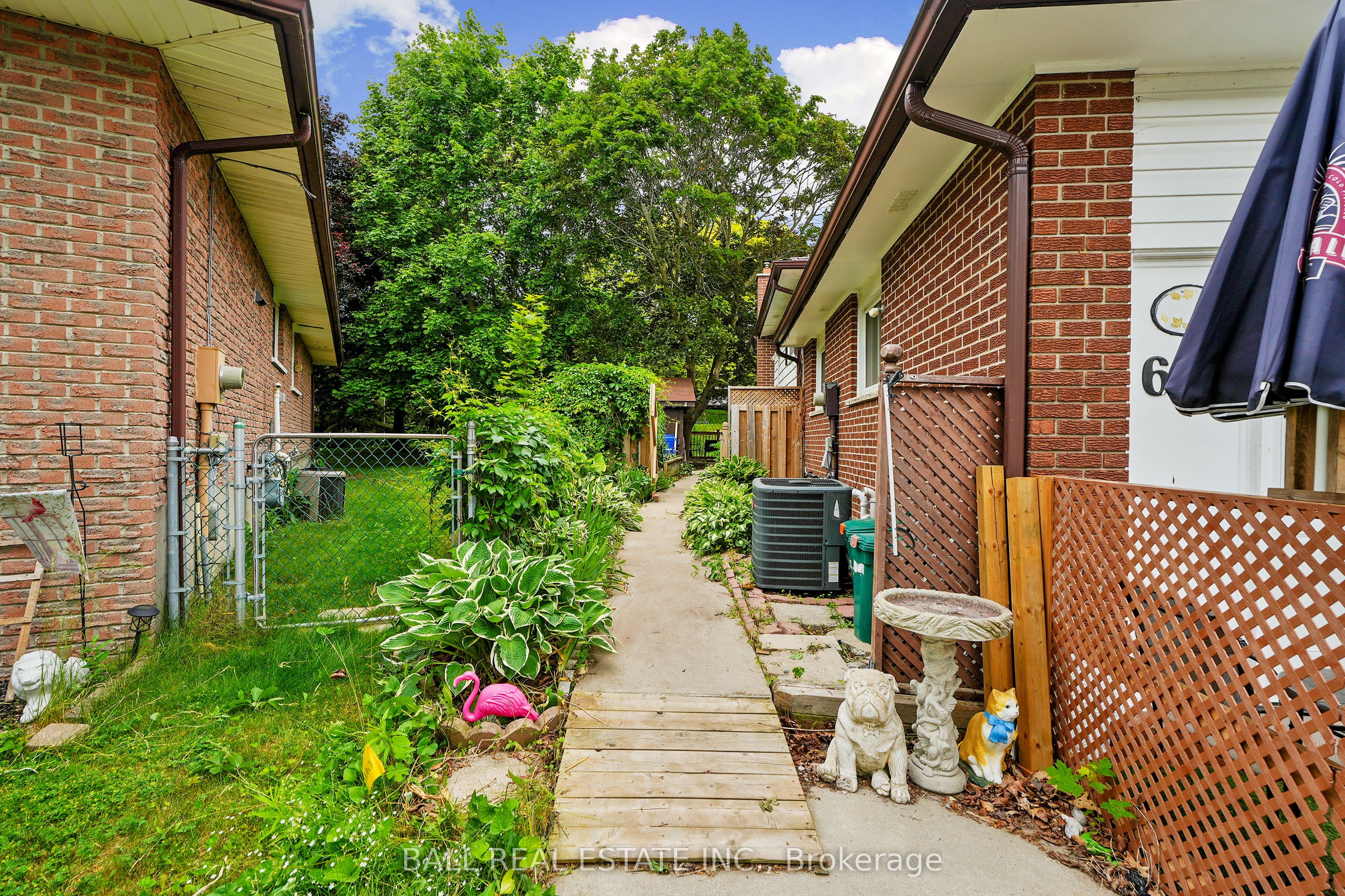 60a Crossley Drive Property Photo 10
