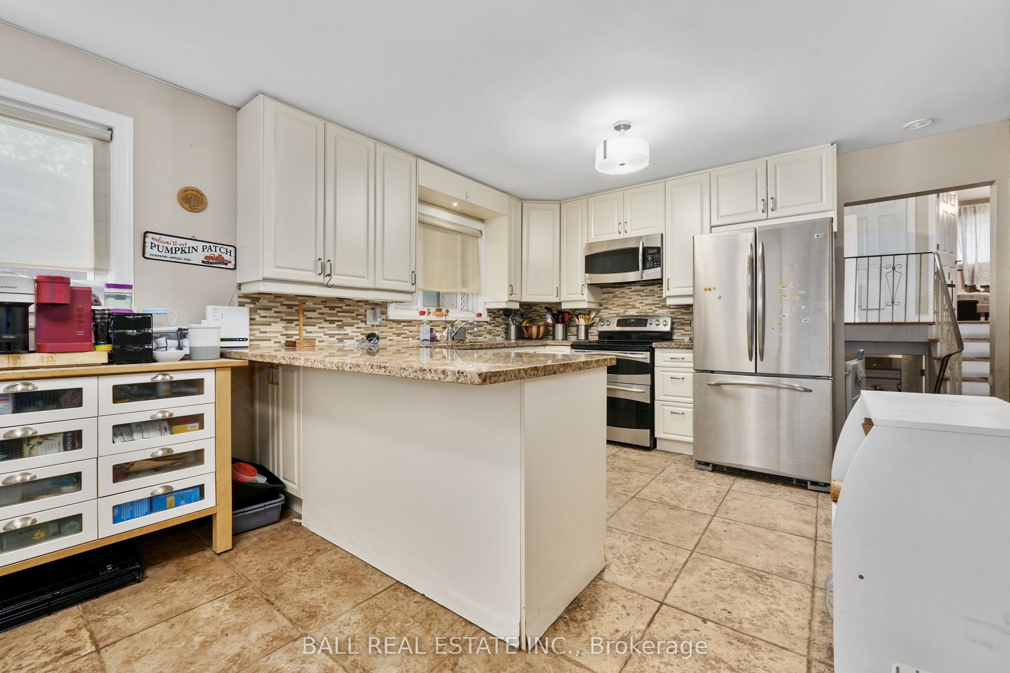 60a Crossley Drive Property Photo 31