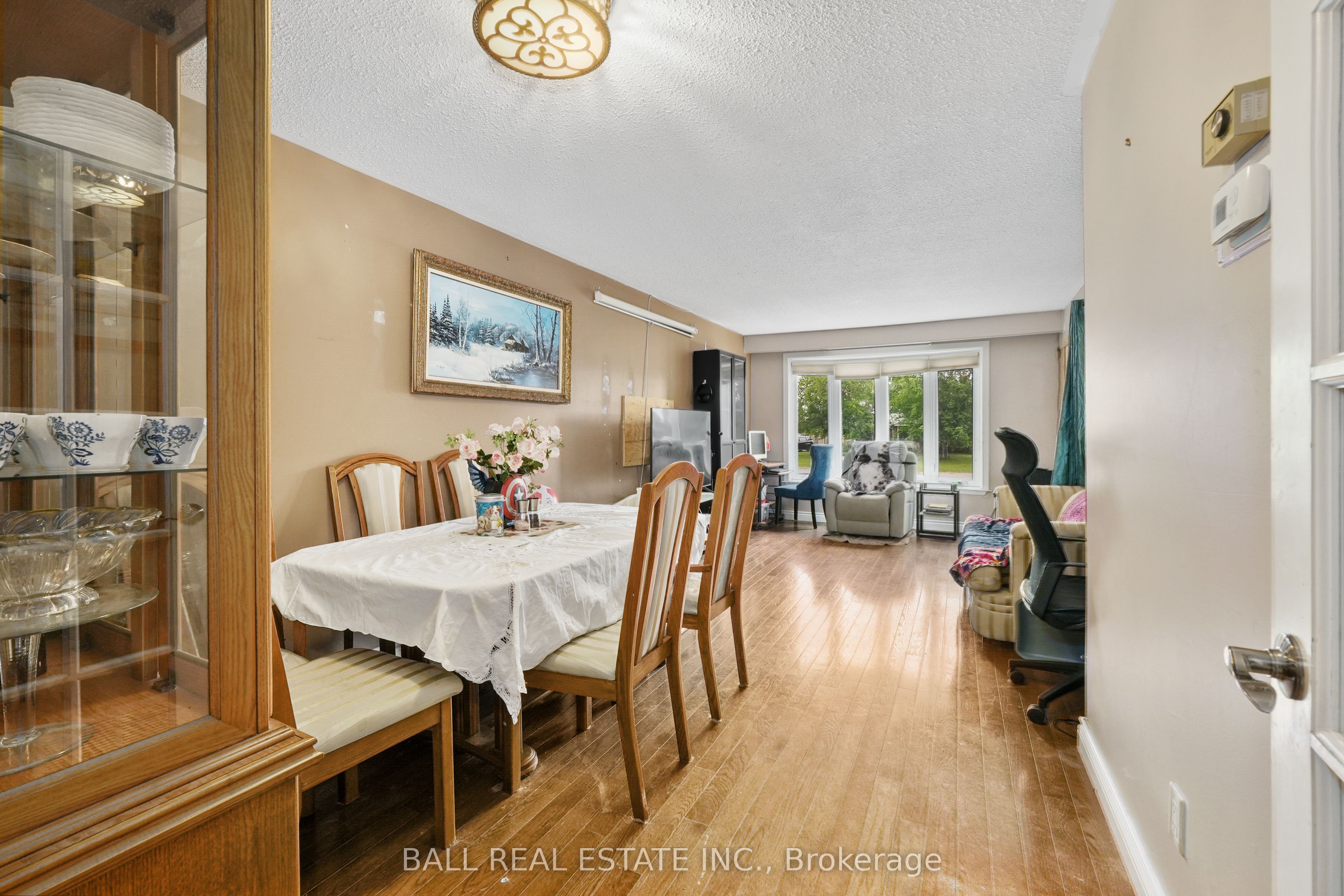60a Crossley Drive Property Photo 34