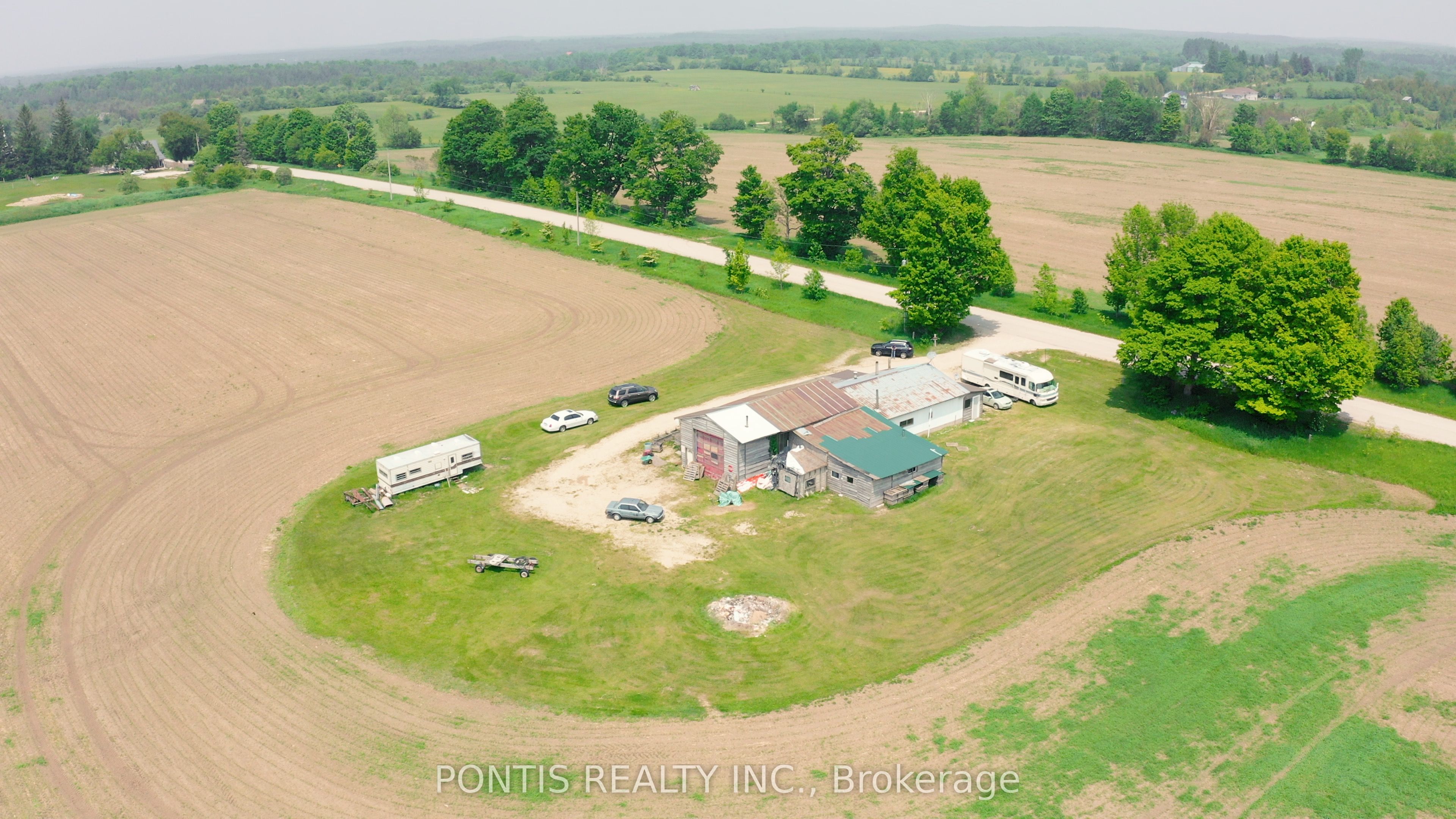 493696 Baptist Church Road Property Photo 2