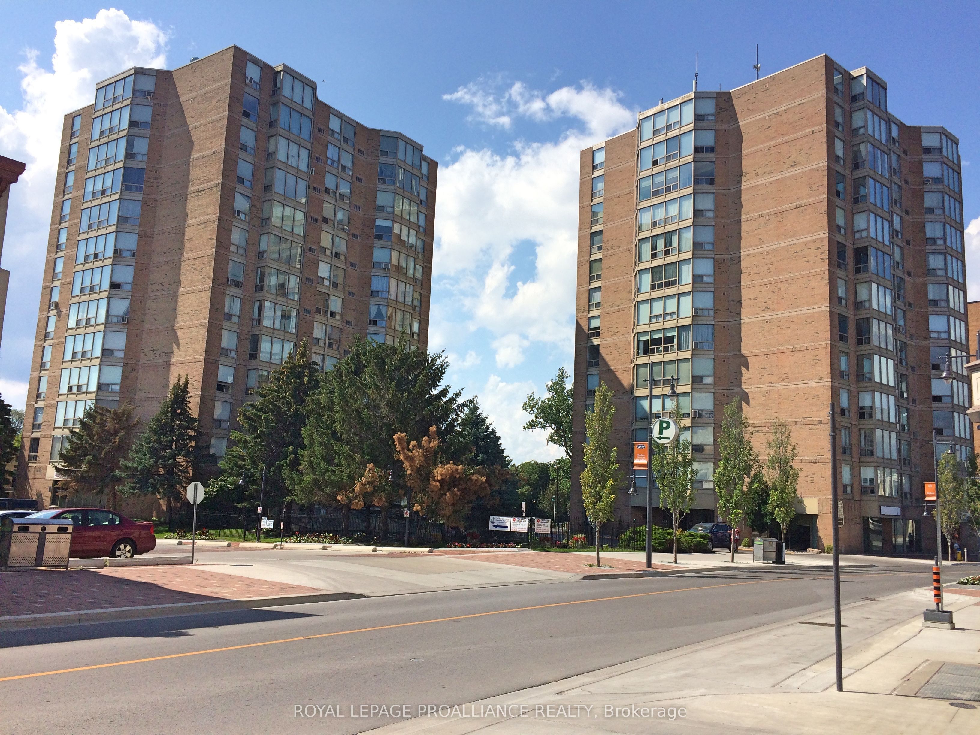 #1002 - 344 Front Street